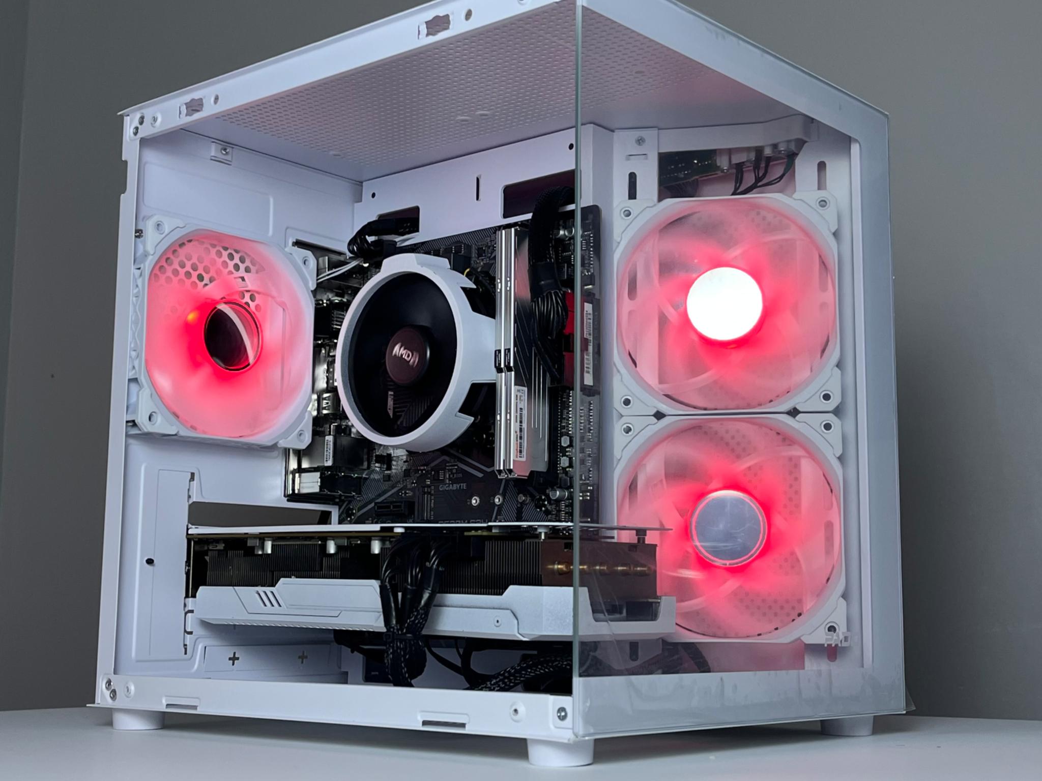 ❄️STARLIGHT ALL WHITE CUTOM GAMING PC RX 5700XT❄️