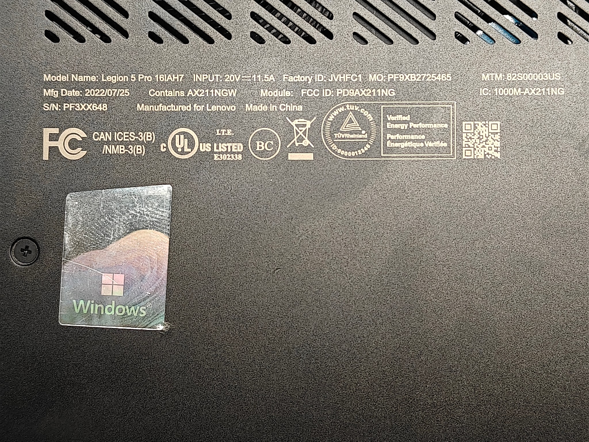 *New Battery* Lenovo Legion 5 Pro i7-12700H • RTX 3050 Ti • 16GB RAM • 512GB SSD • 165Hz