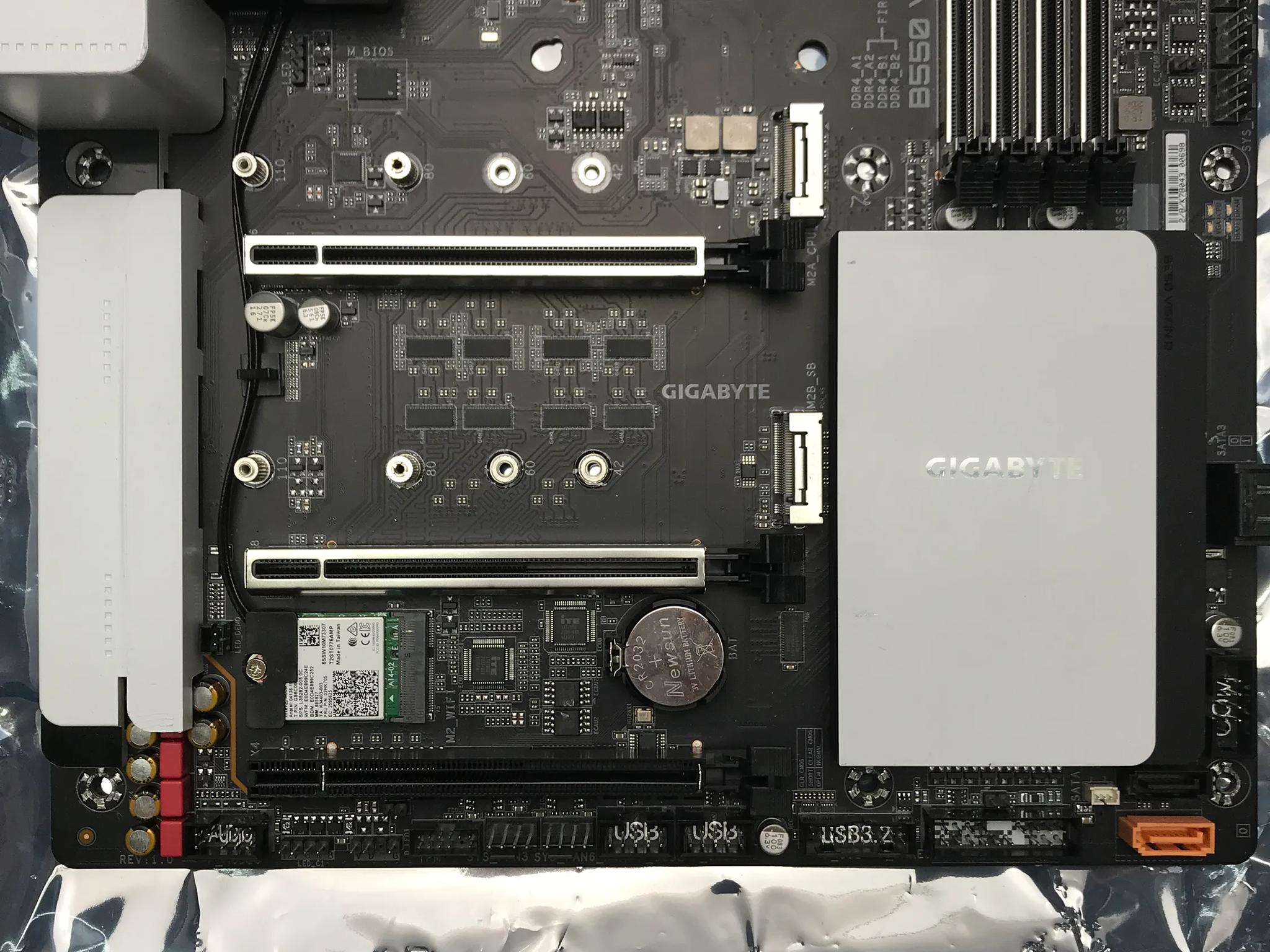 GIGABYTE B550 Vision D AM4, AMD Motherboard | Tested & works
