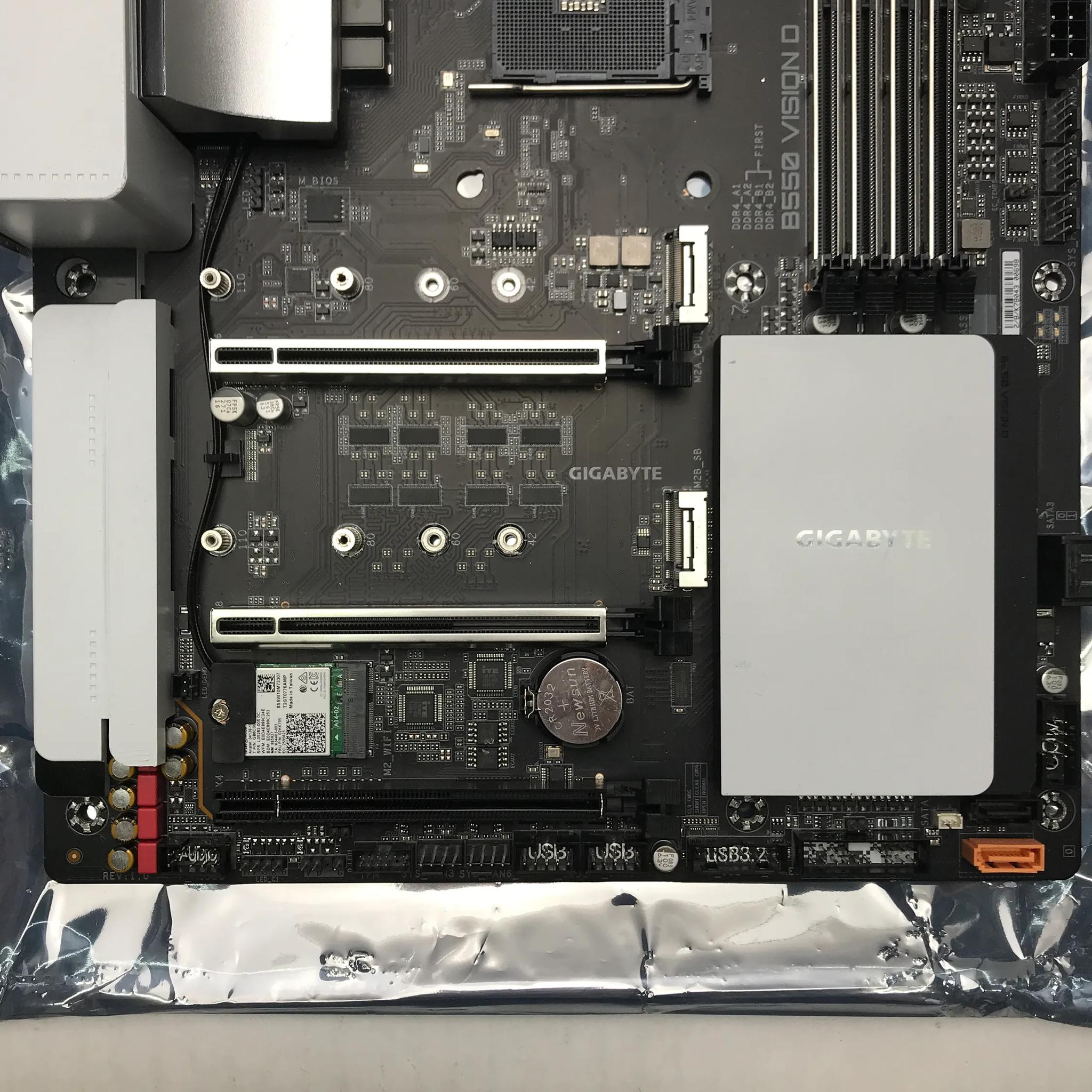 GIGABYTE B550 Vision D AM4, AMD Motherboard | Tested & works