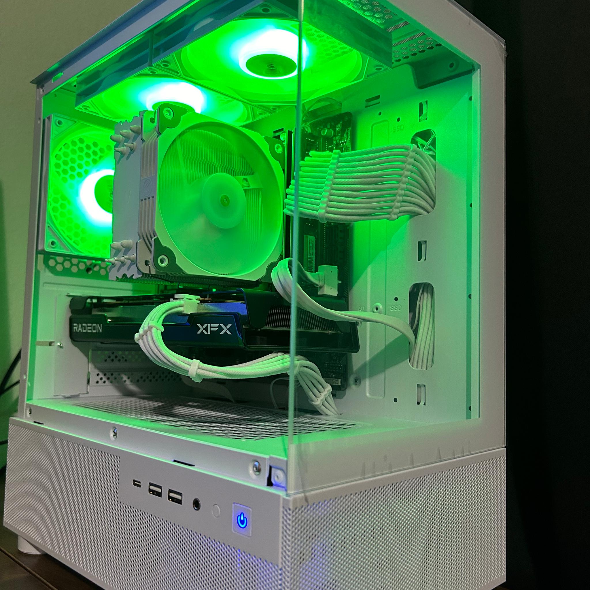 White 1080p Beast gaming pc