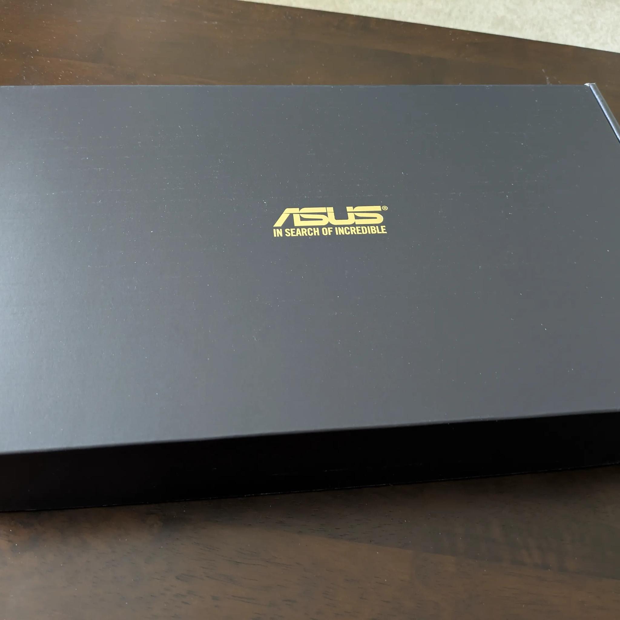 ASUS - Dual NVIDIA GeForce RTX 4070 Super EVO Overclock