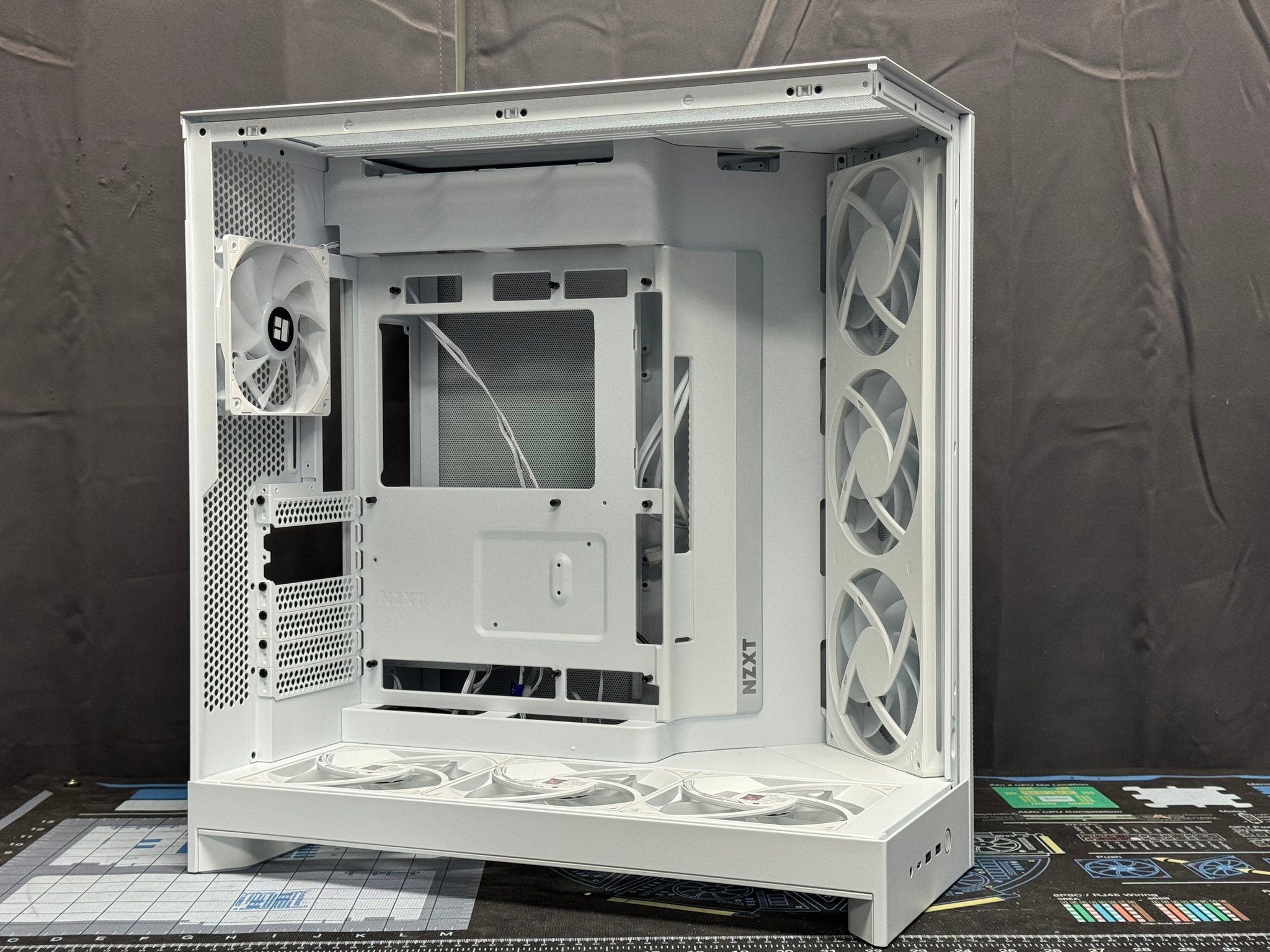 Lightly Used NZXT H9 Flow RGB (2025)