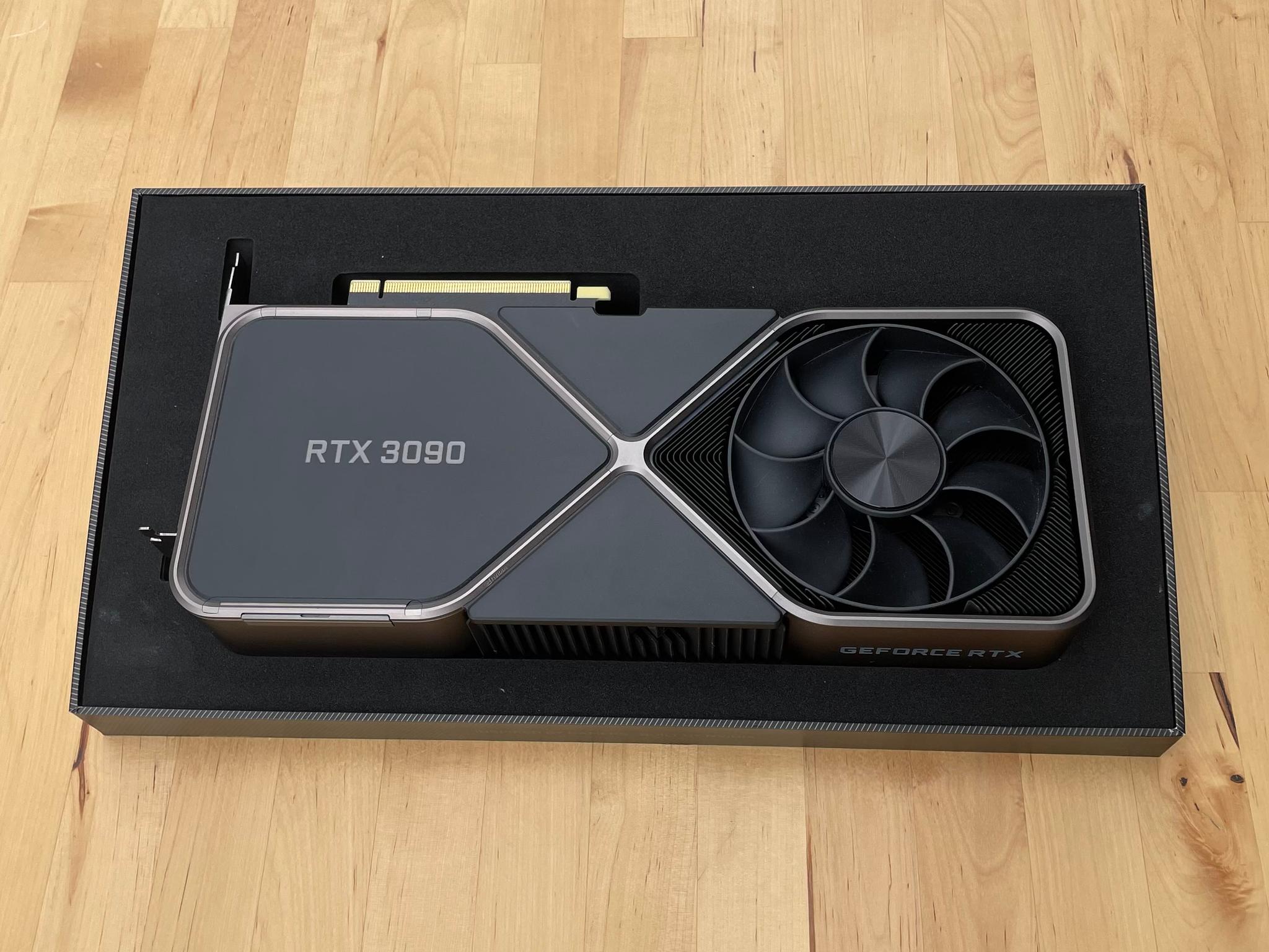 NVIDIA RTX 3090 Founders Edition – Excellent Condition | Original Packaging