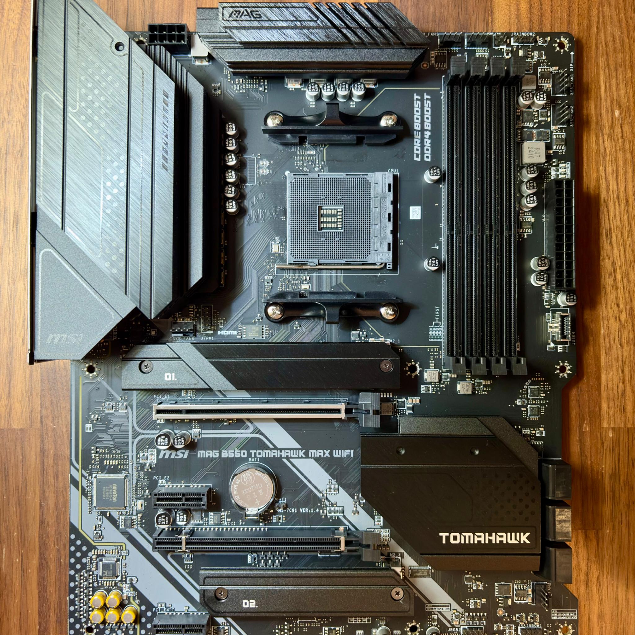 MSI MAG B550 TOMAHAWK MAX WIFI
