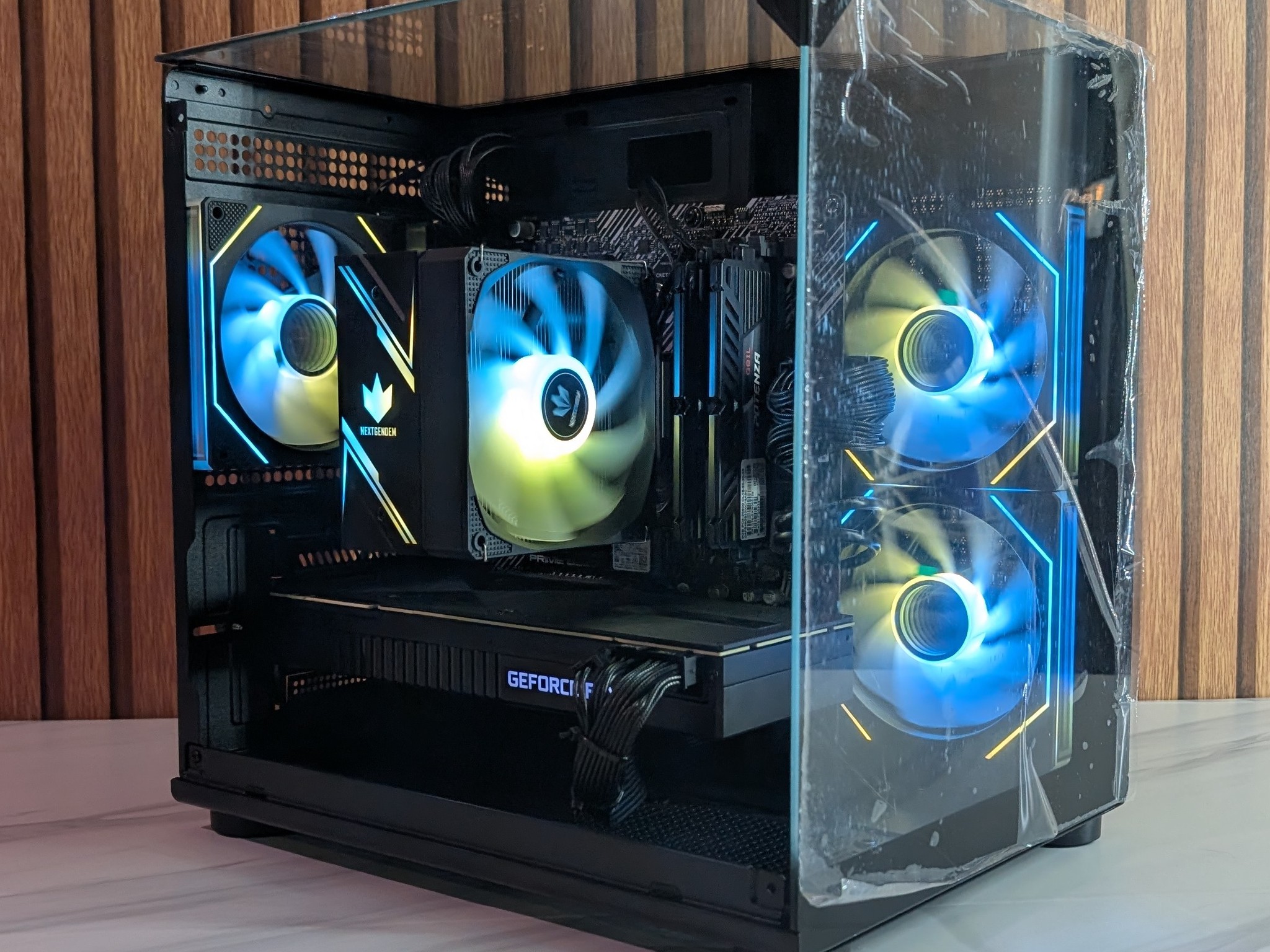 RTX 2080 | RYZEN 7 2700X | 500GB NVME | 16GB DDR4 | 650W