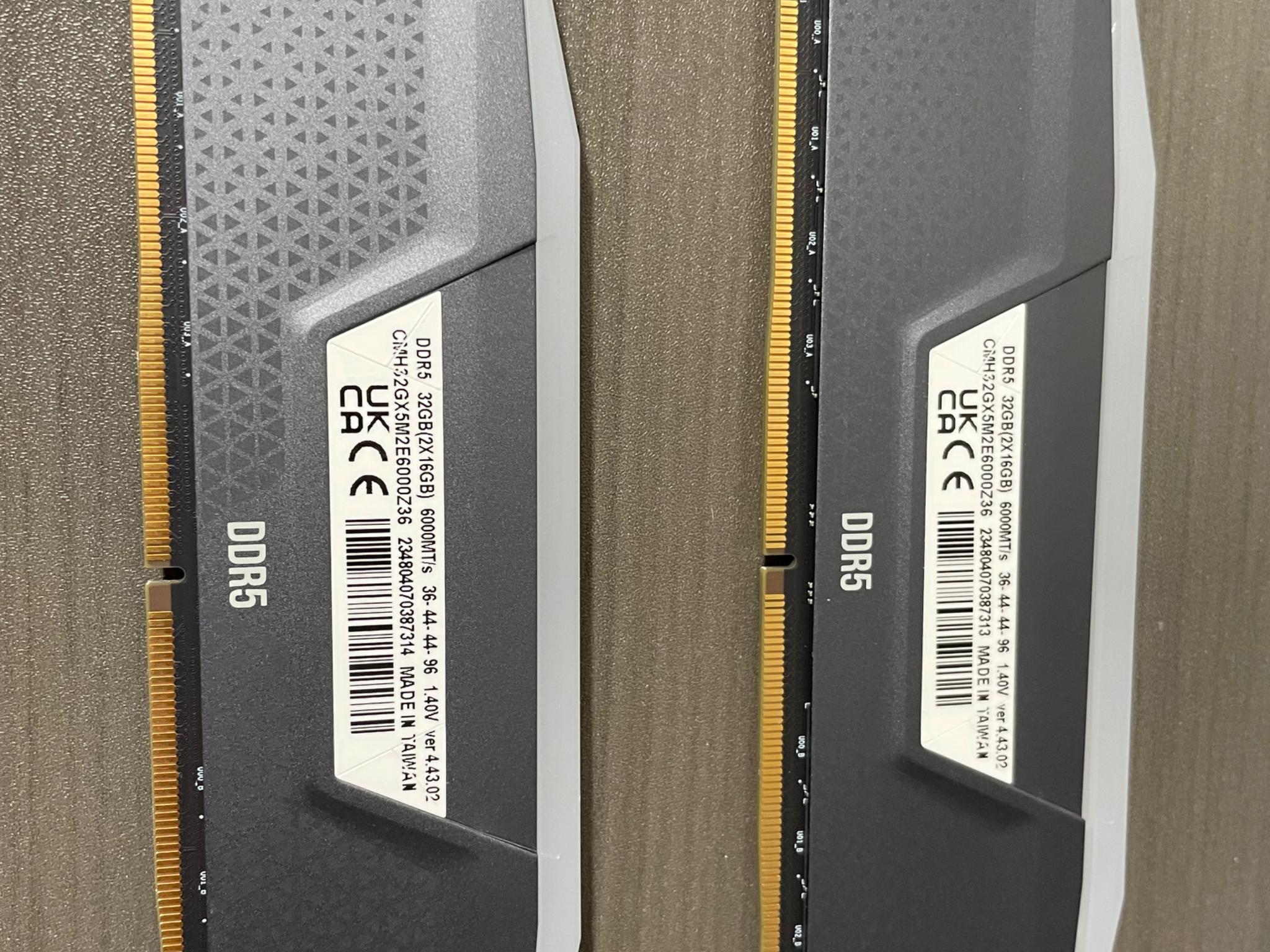 LIKE NEW Corsair Vengeance RGB DDR5 32GB (2x16GB) 6000Mhz CL36