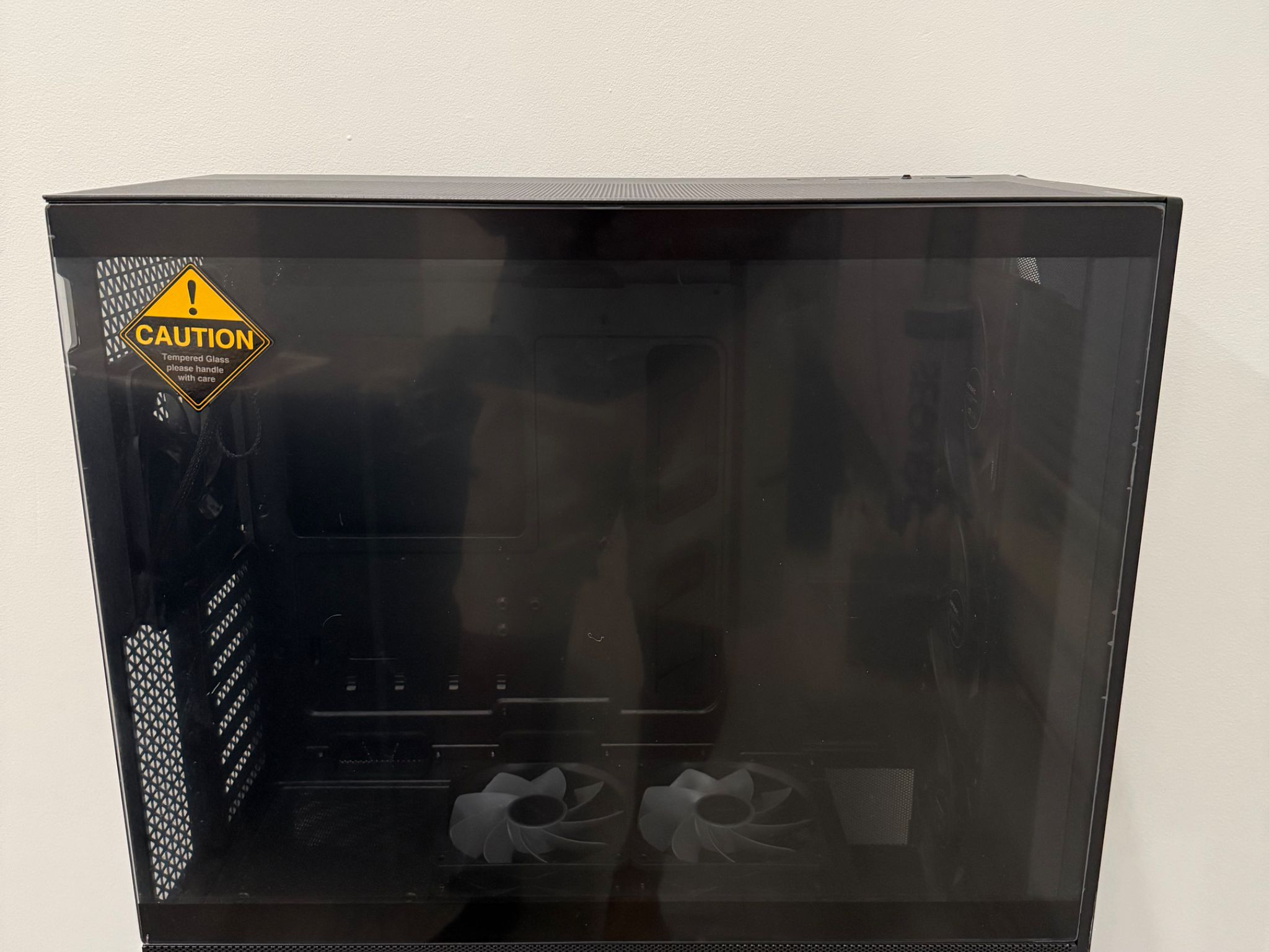 Antec Flux Pro Full-Tower E-ATX PC Case