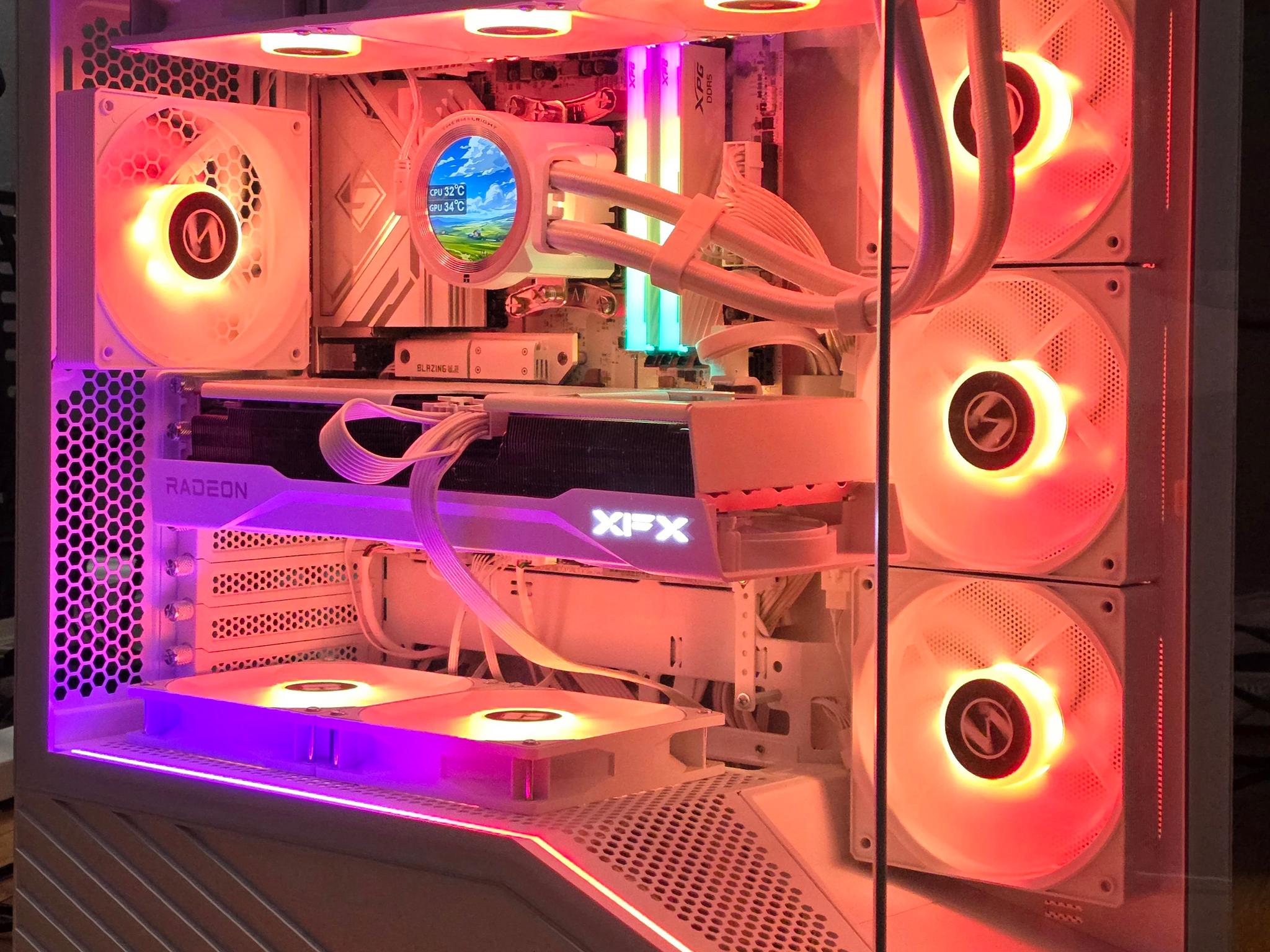 All AMD I All White 4K Gaming PC | RX 9070 16 GB | Ryzen 7 7800X3D | 32GB | 1TB | 2 Year Warranty