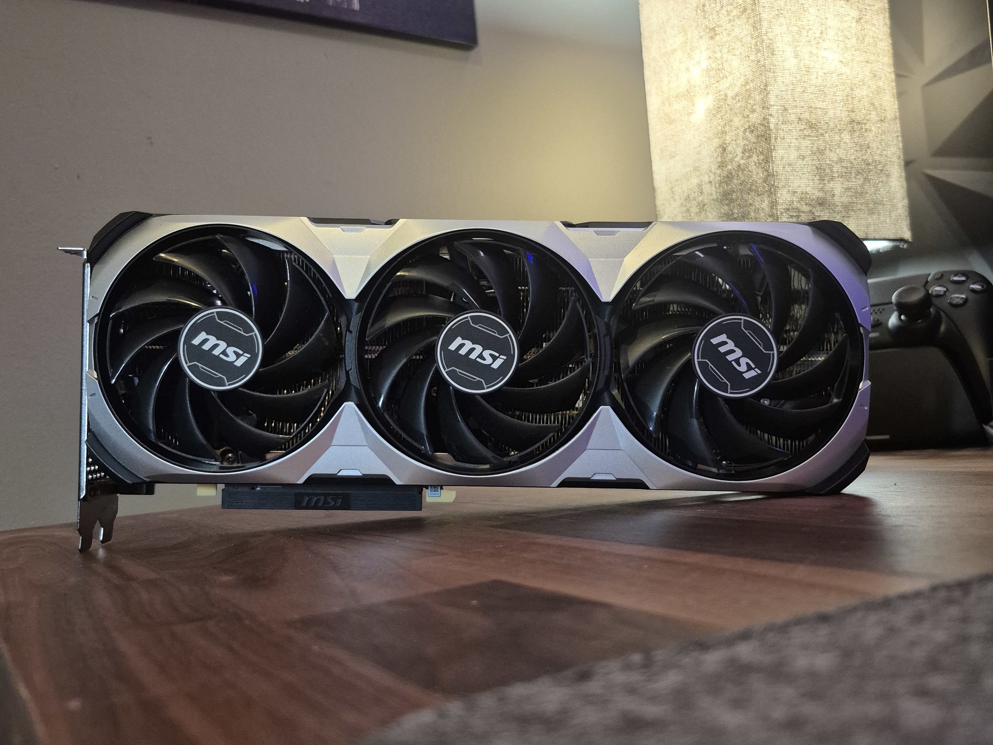 RTX 4070 TI SUPER 16 GB