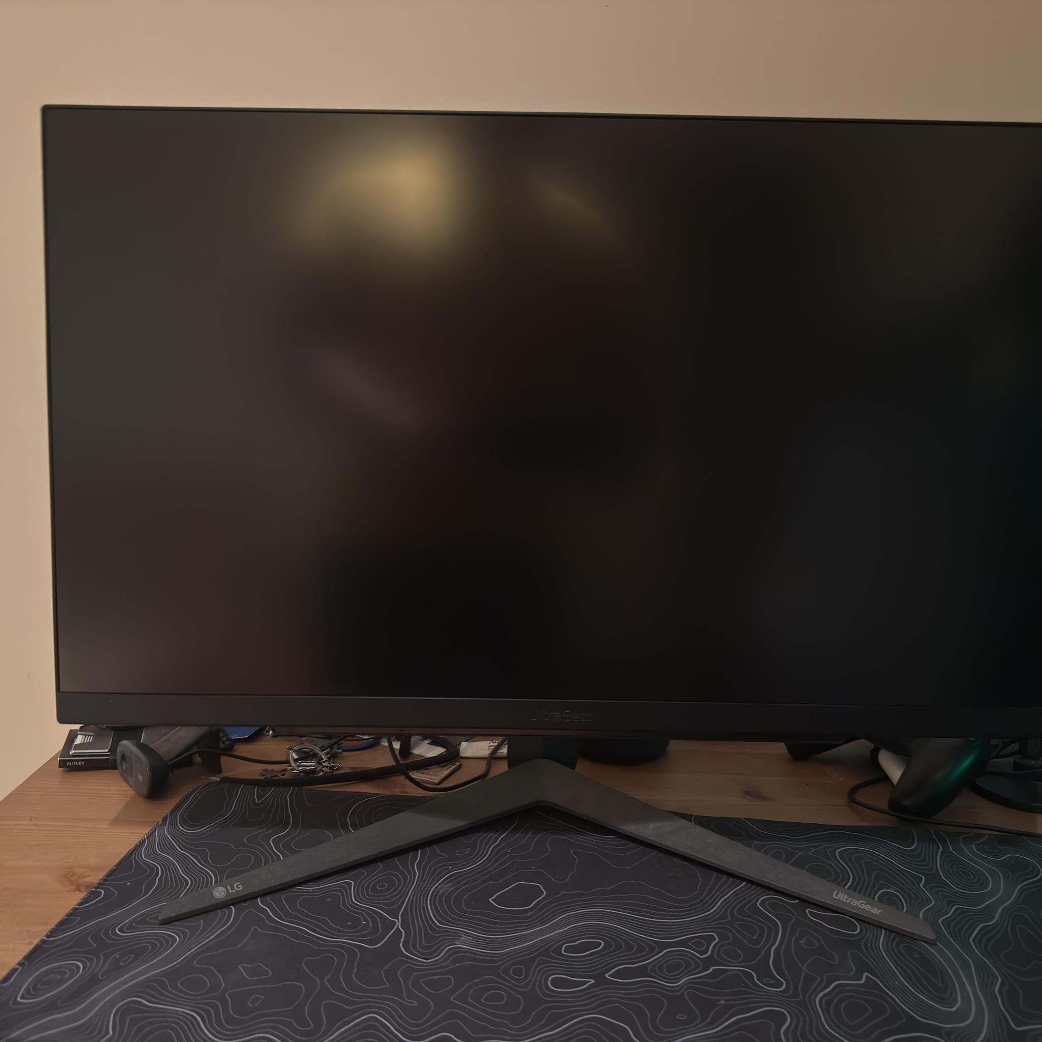 LG Ultragear 1440p 240Hz 27-inch
