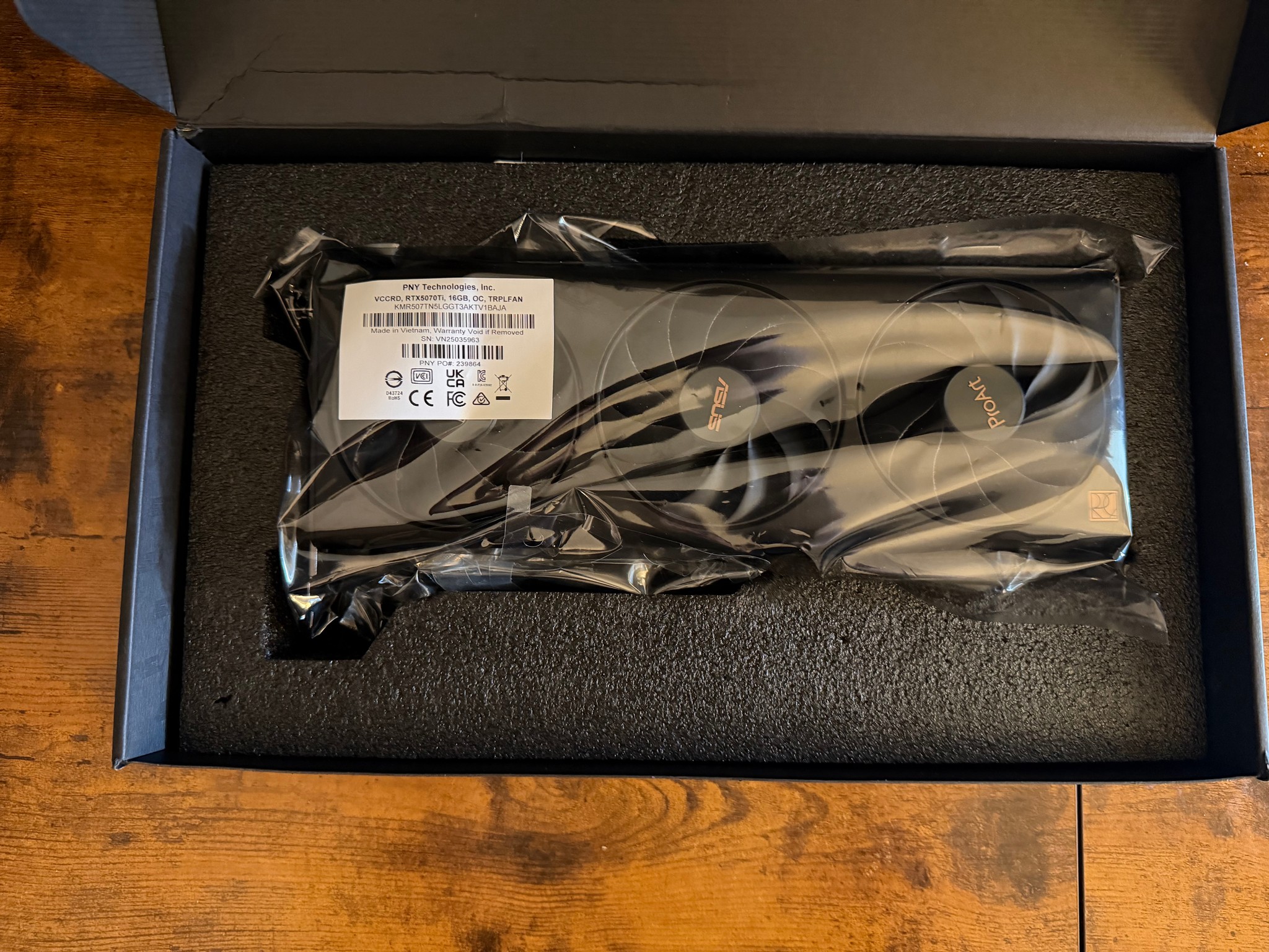 ASUS ProArt GeForce RTX 4060 OC Edition