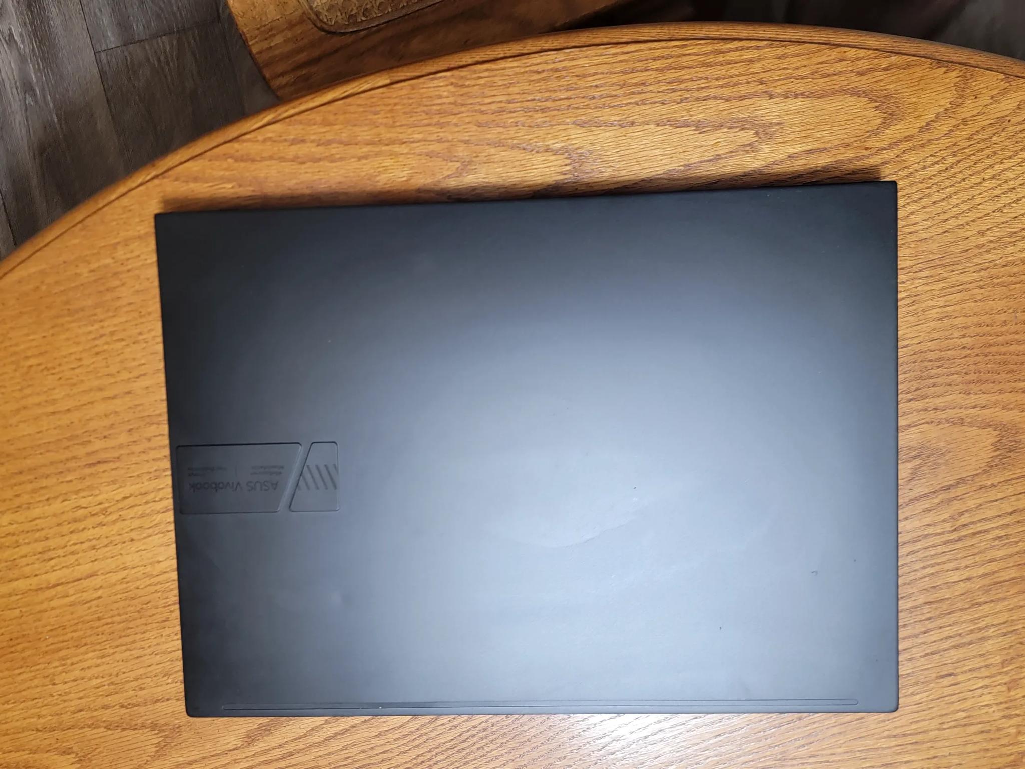Asus Vivobook 16X OLED