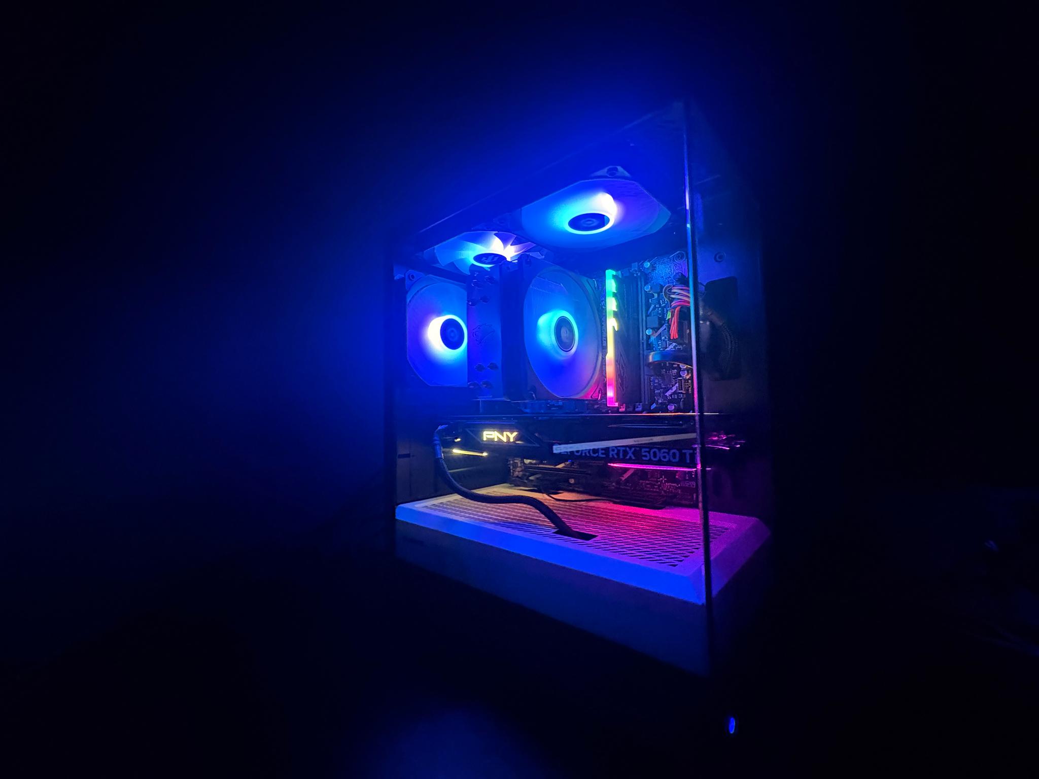5060 Ti 8GB/I5 14440F/16GB ddr5 ram Gaming Pc
