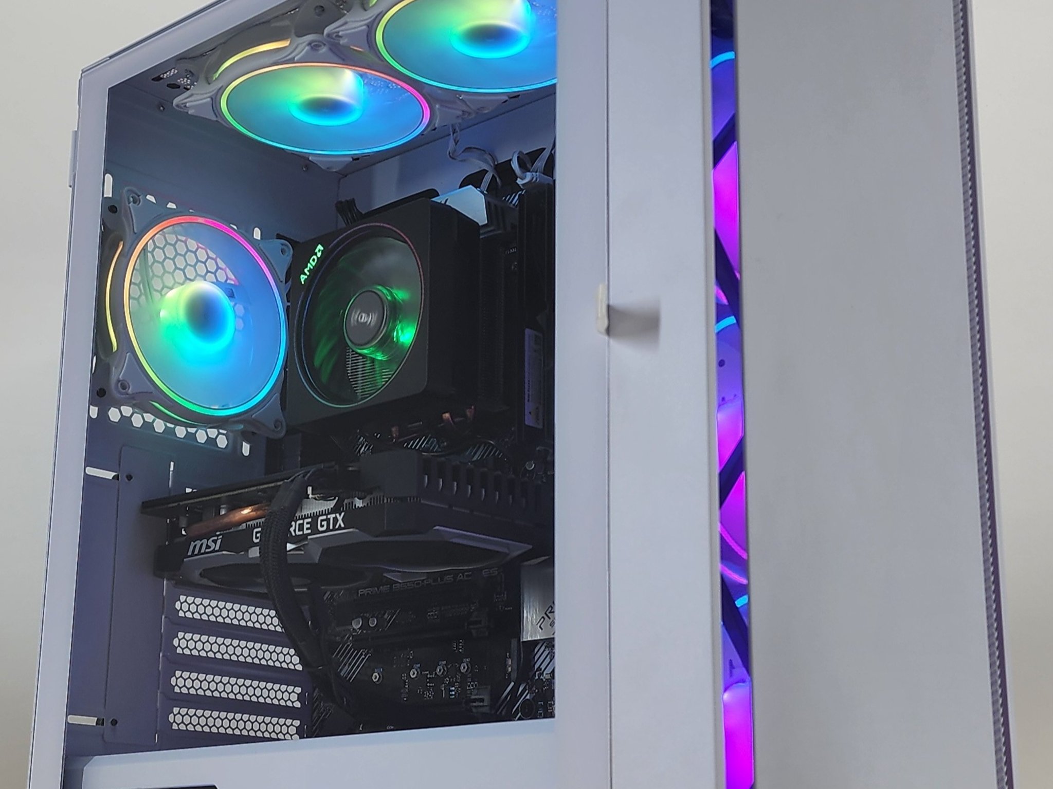 Gaming PC Ryzen 7 3800X 16GB RAM 500GB SSD GTX 1660 Ti 6GB Windows 11 Computer