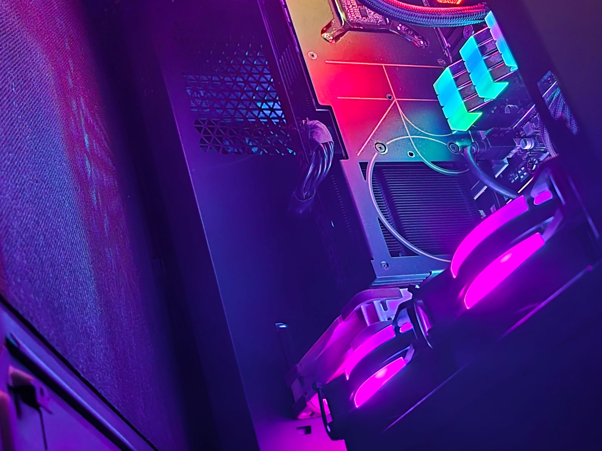 $875 Gen 5 PCIE 16GB VRAM 4070Ti Super OC Edition Gaming PC 32GB RAM - We just upgraded to new rigs