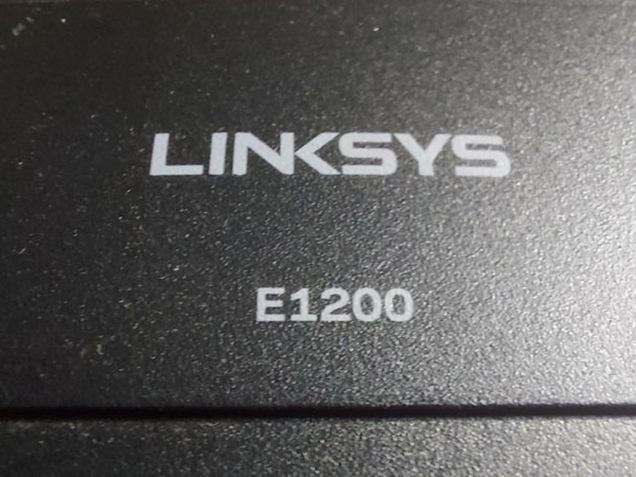 Linksys N300 4 Port 10/100 WiFi Router E1200-NP WIFI 300Mbps * TESTED & WORKING *