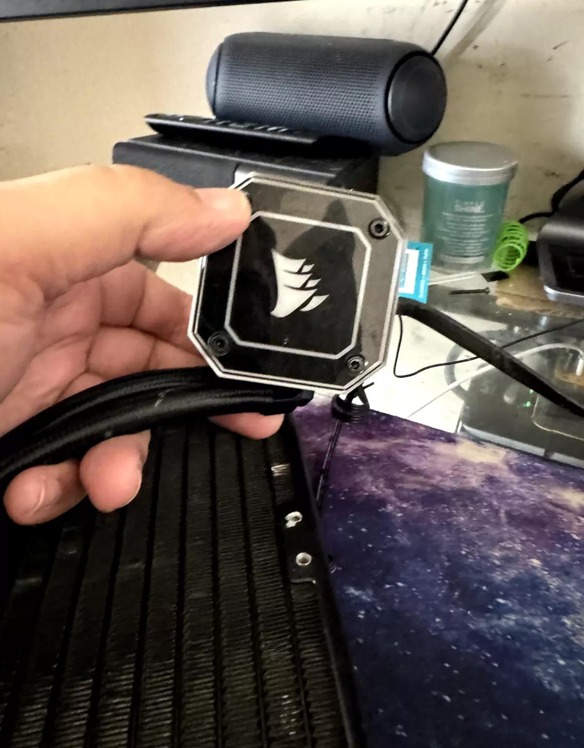 CORSAIR iCUE H100i ELITE CAPELLIX XT 2x120mm Liquid CPU Cooler