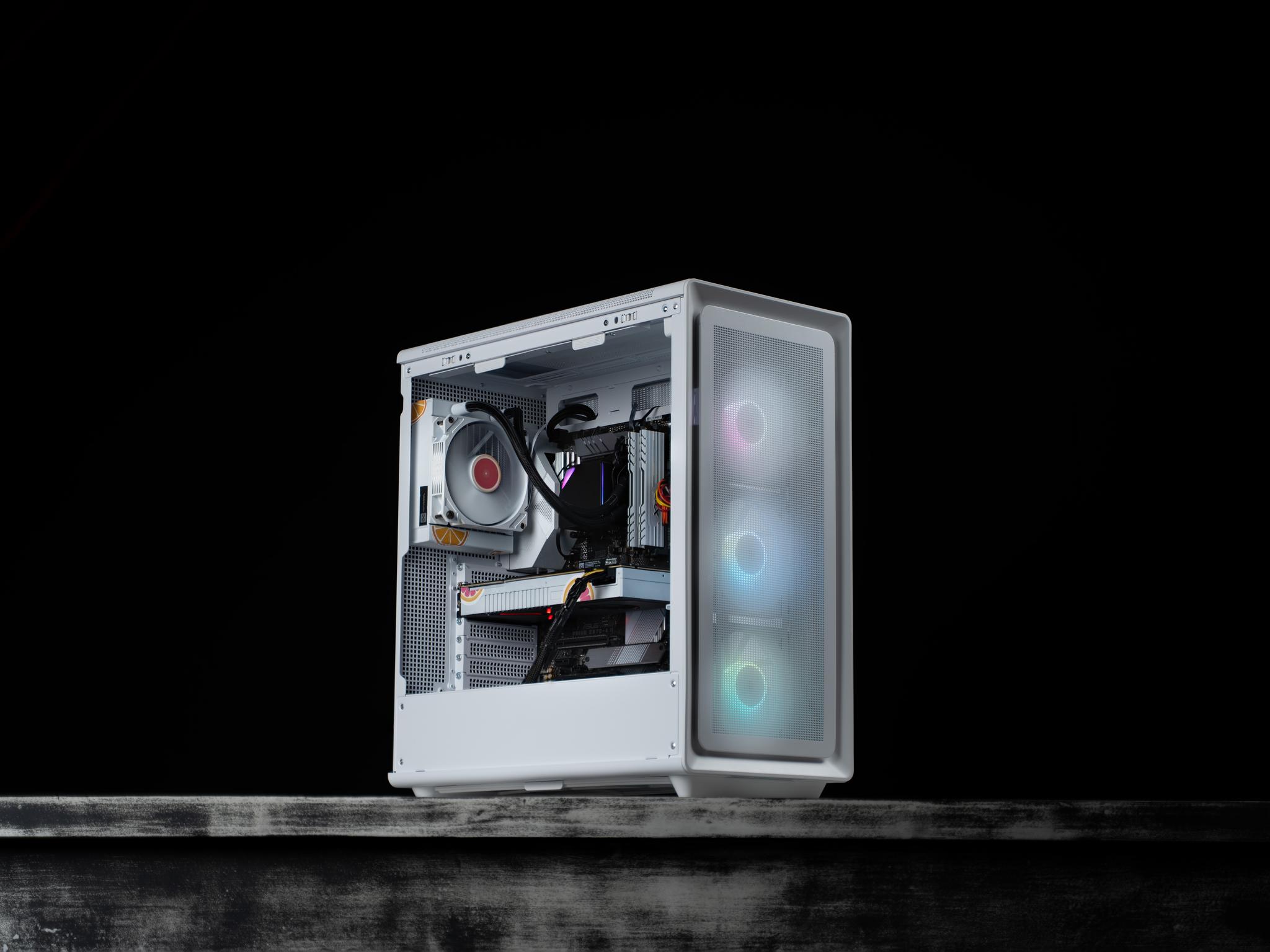 \ WF-00 / RTX 2080 Intel Core i7 8700K 1.3TB 16GB DDR4 Windows 11 Gaming PC