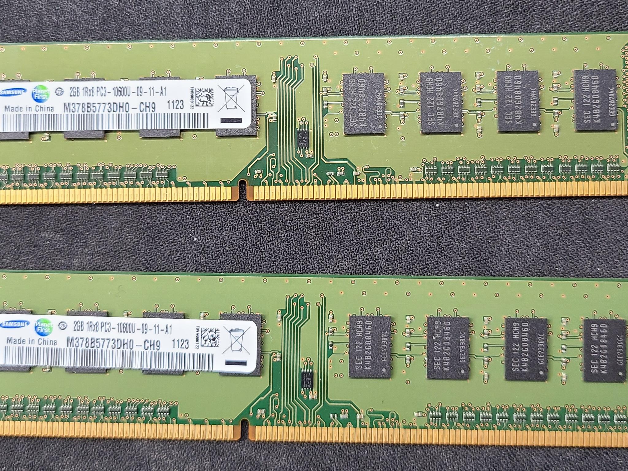 Samsung 2GBX2 1Rx8 PC3-10600U Desktop Ram M378B5773DH0-CH9 (2 Sticks)