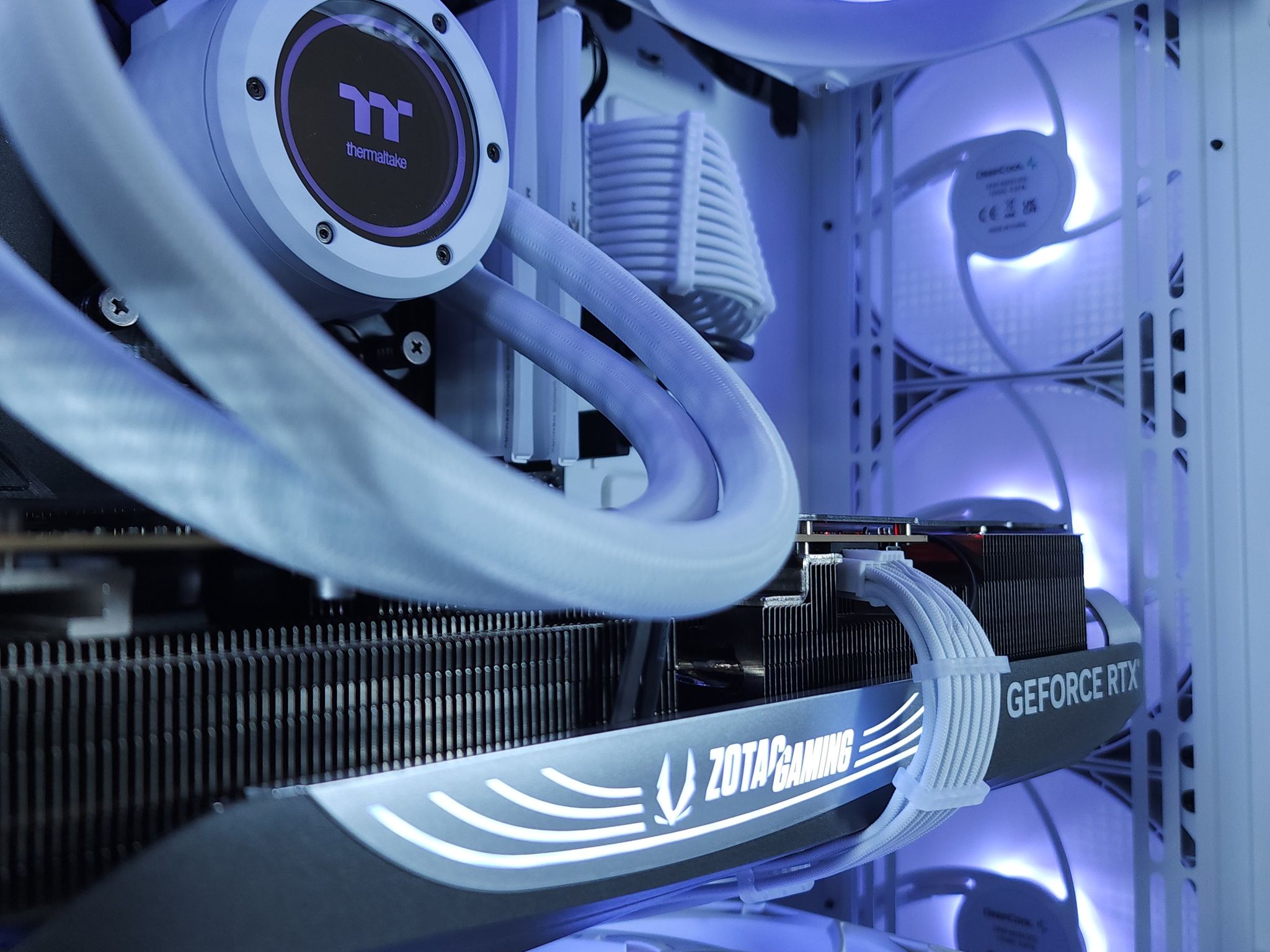 🤍RTX 4080●Core i7 12700KF●1440p/4K Gaming Computer