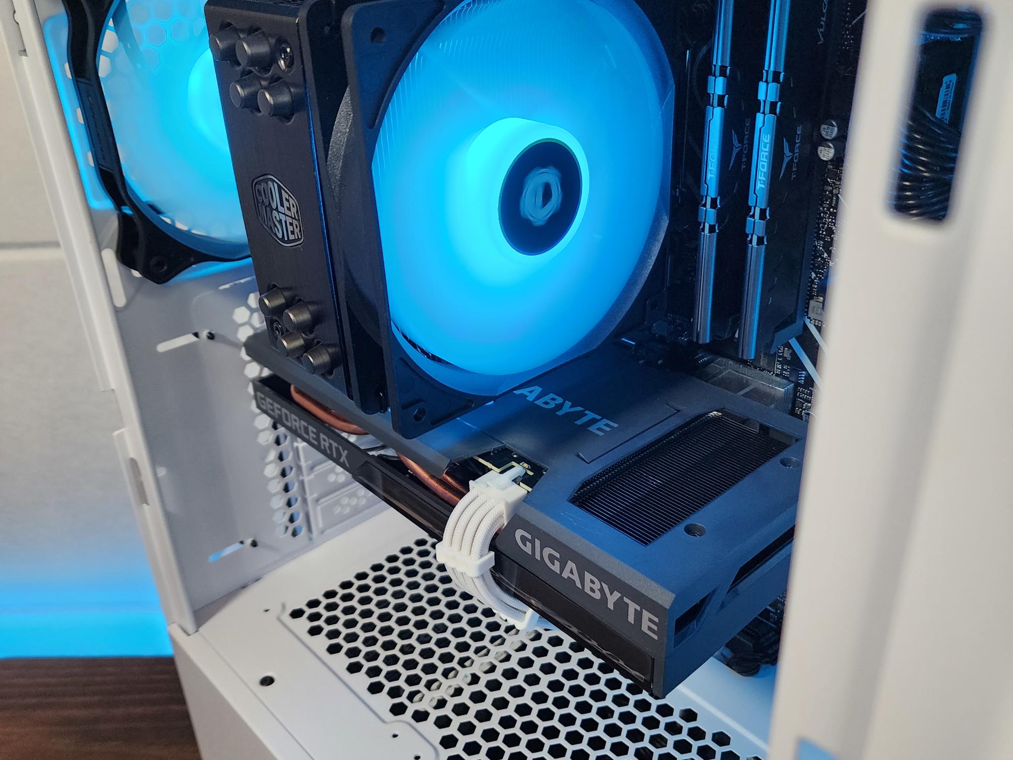 💙🤍RTX 3060 | Core i3 12100F | 16GB 3200MHz | 1TB SSD