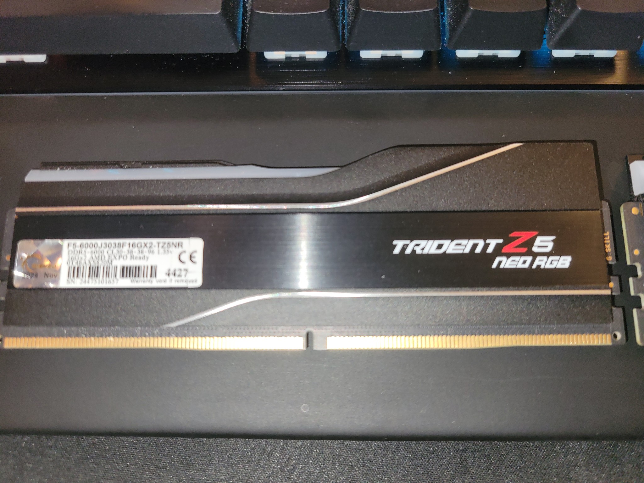 G.Skill Trident Z5 32GB CL30 32GB (16 x 2) DDR5 RGB AMD Expo Neo