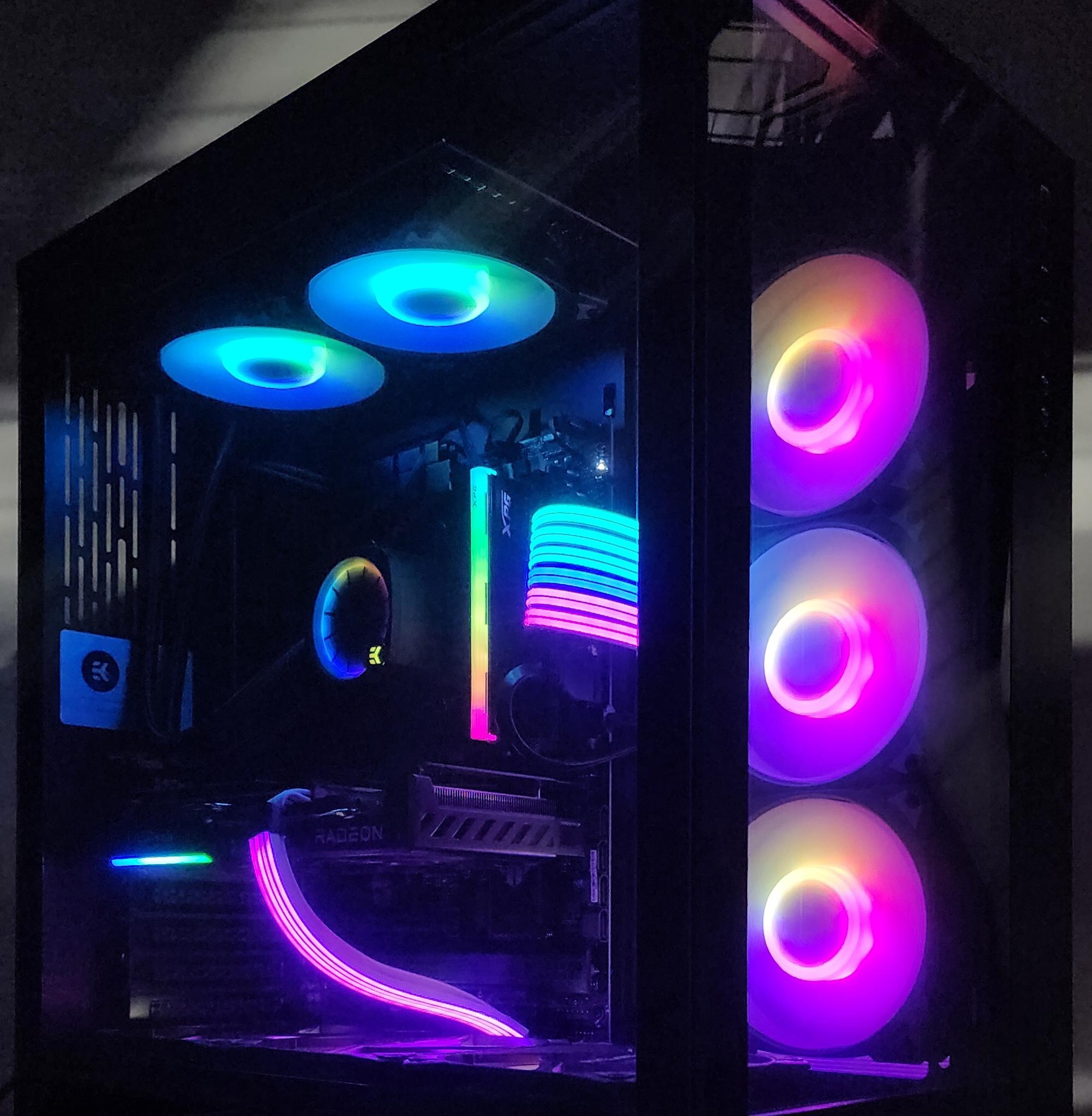 Gaming PC Ryzen 7 7700X 16GB RAM 1TB SSD RX 9060 8GB Windows 11 Computer