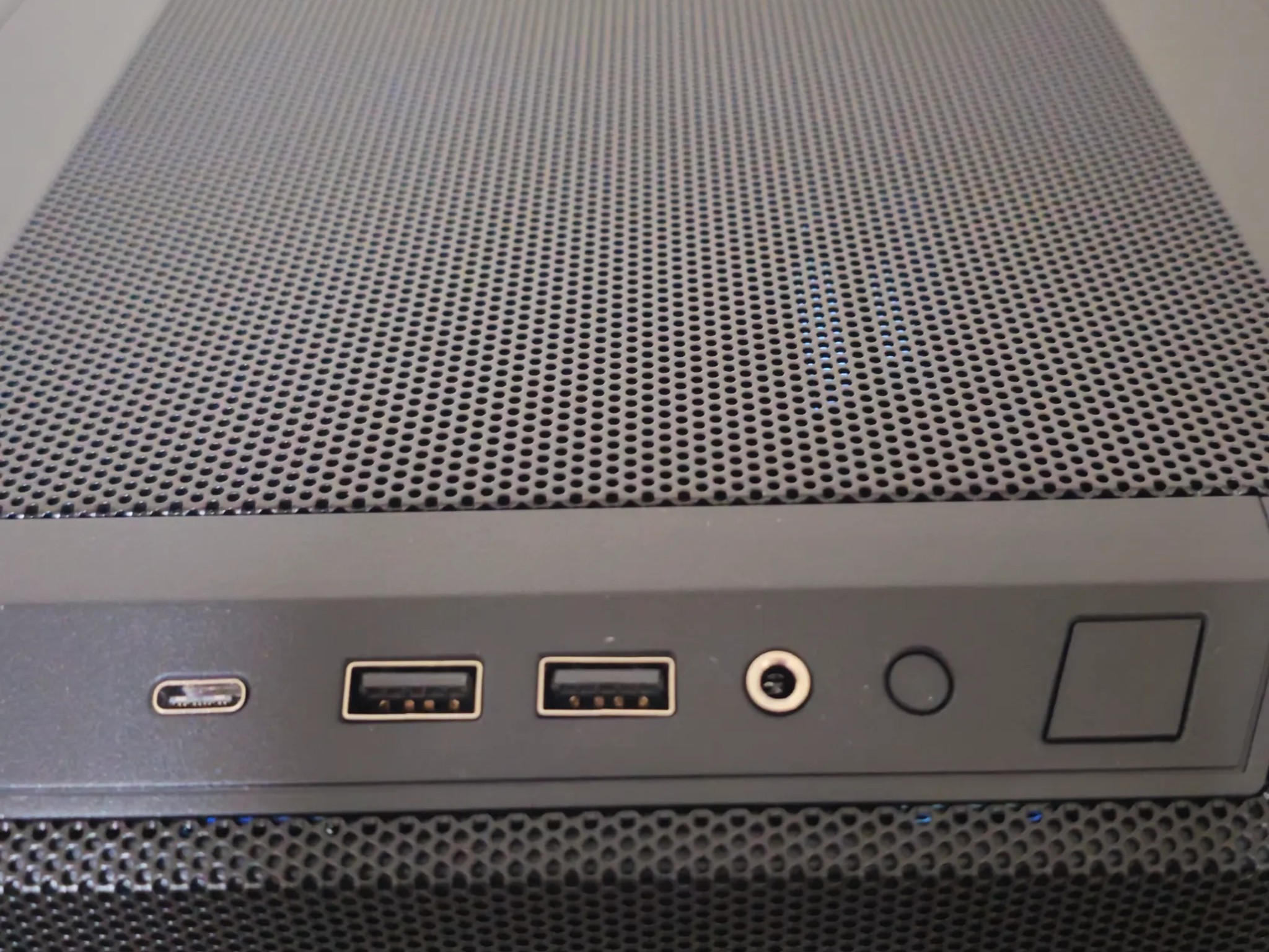 *Price to Performance King* RTX 3080 - i7-12700KF - 32GB DDR5 - 1TB SSD - 1440P/4K GAMING PC N.I.B.