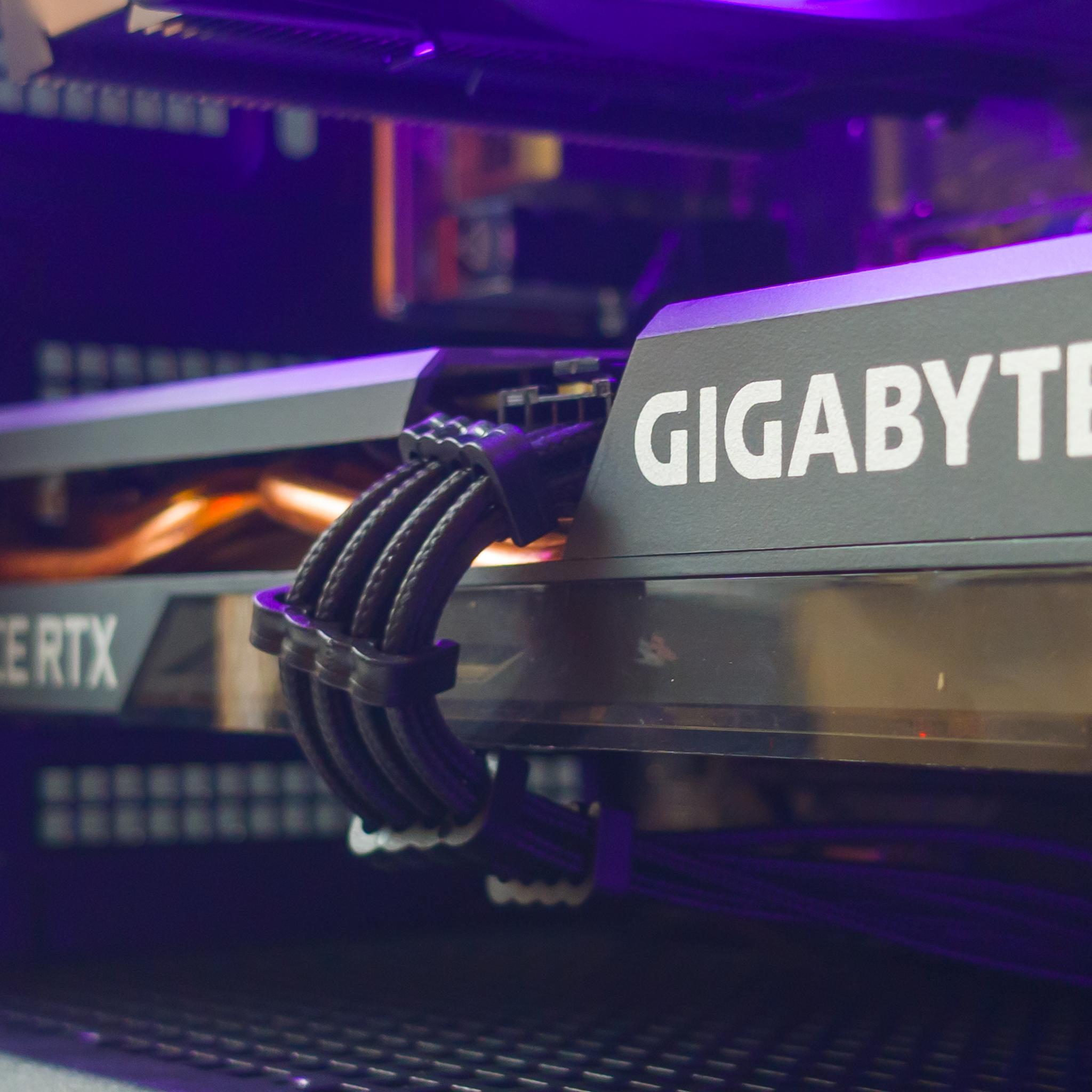 💜🖤 RTX 3060Ti / Ryzen 5 5500 / 16GB Gaming PC 🖤💜