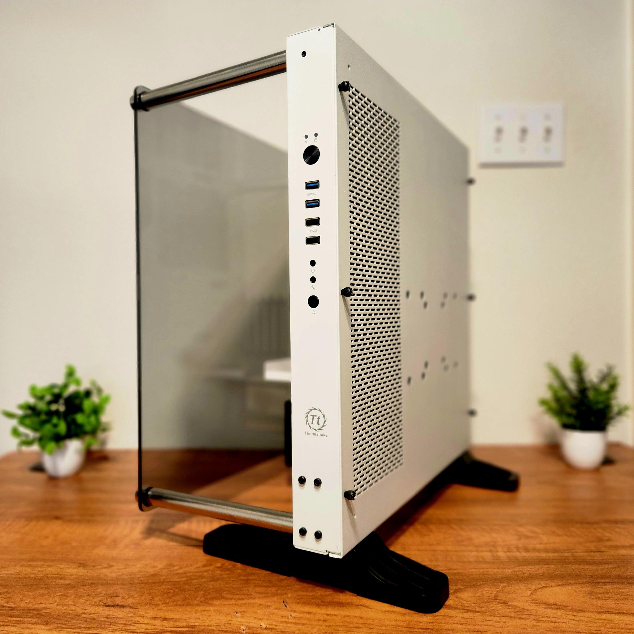 Thermaltake Core P3 Snow Case | Panoramic | Wall Mountable | ATX | PCIE 4.0 Riser Cable Included