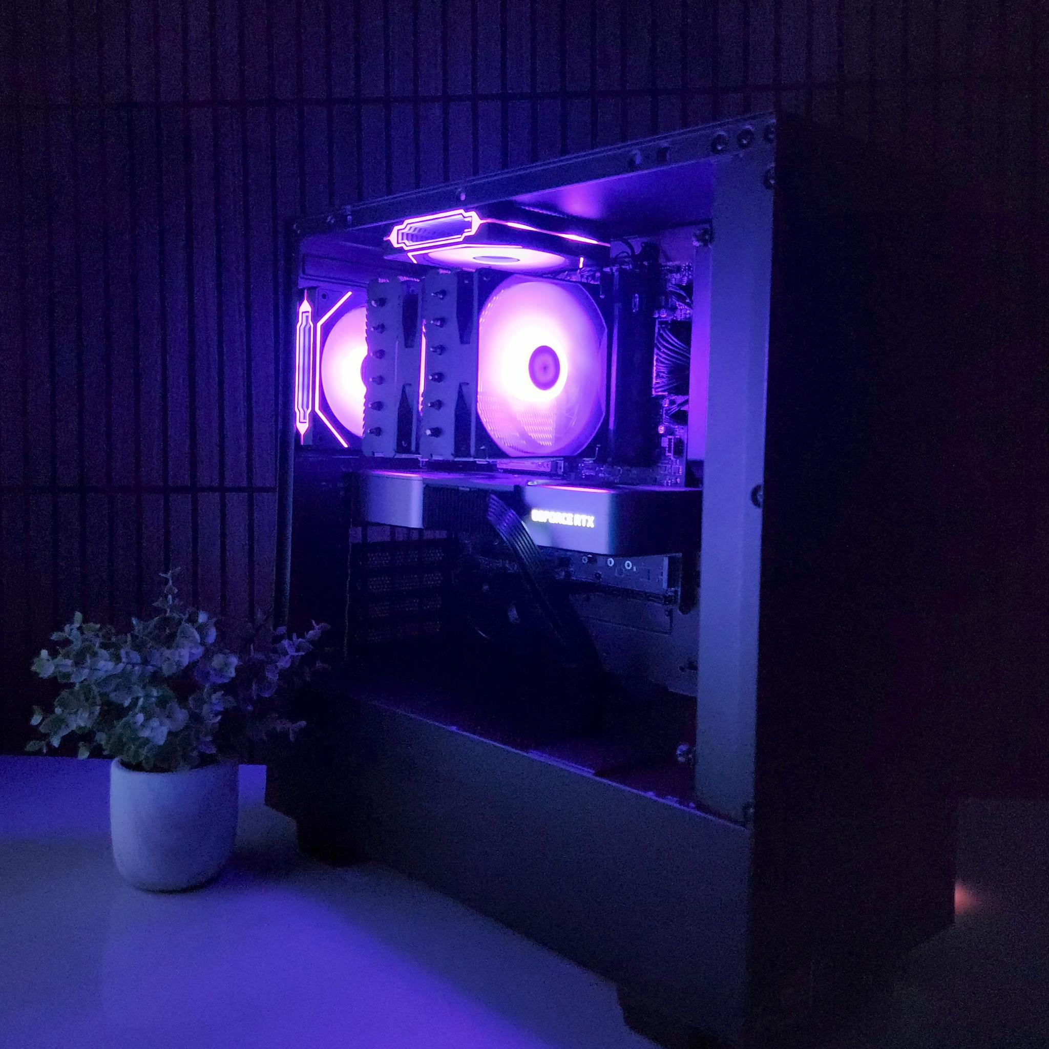 Free shipping - RTX 3080 | Ryzen 7 5700X | 32GB RAM | B550 | NZXT Build | 1440p Ultra