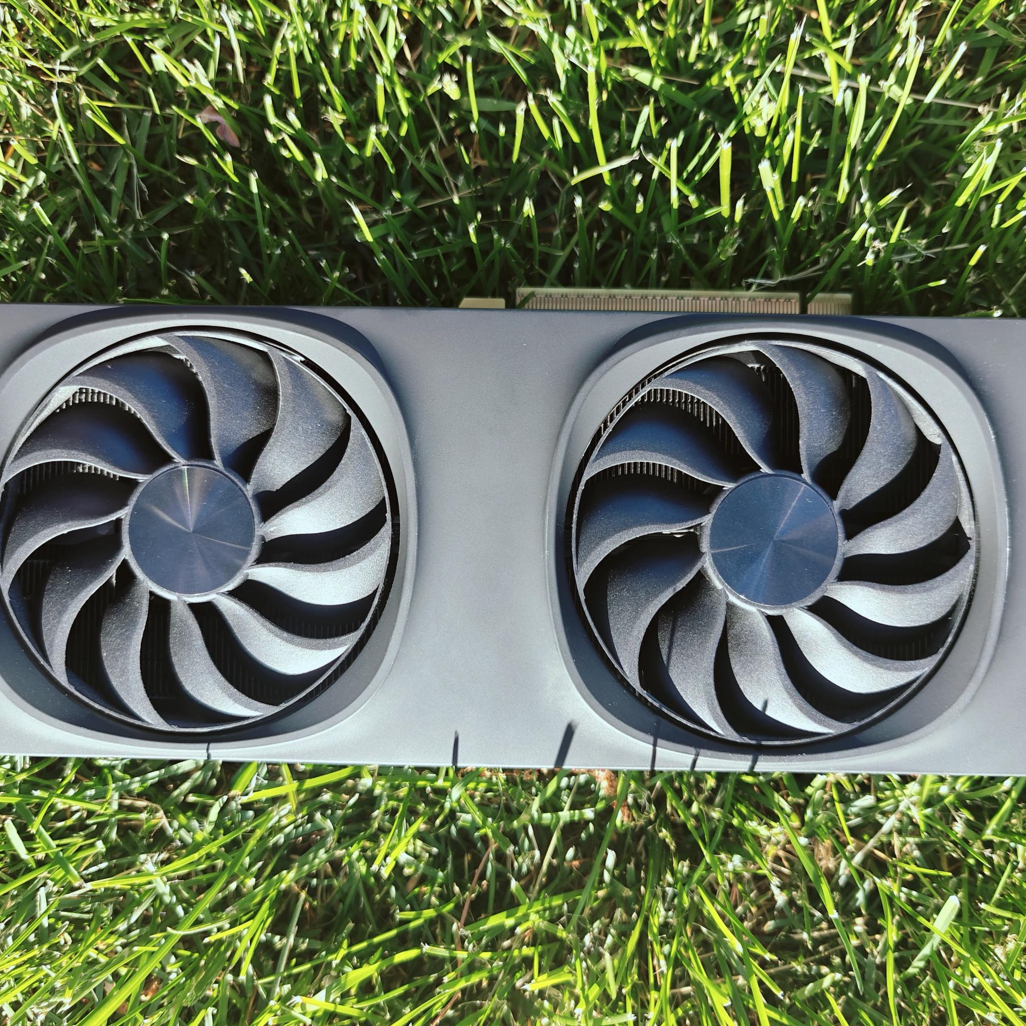 Intel ARC B580 Limited Edition