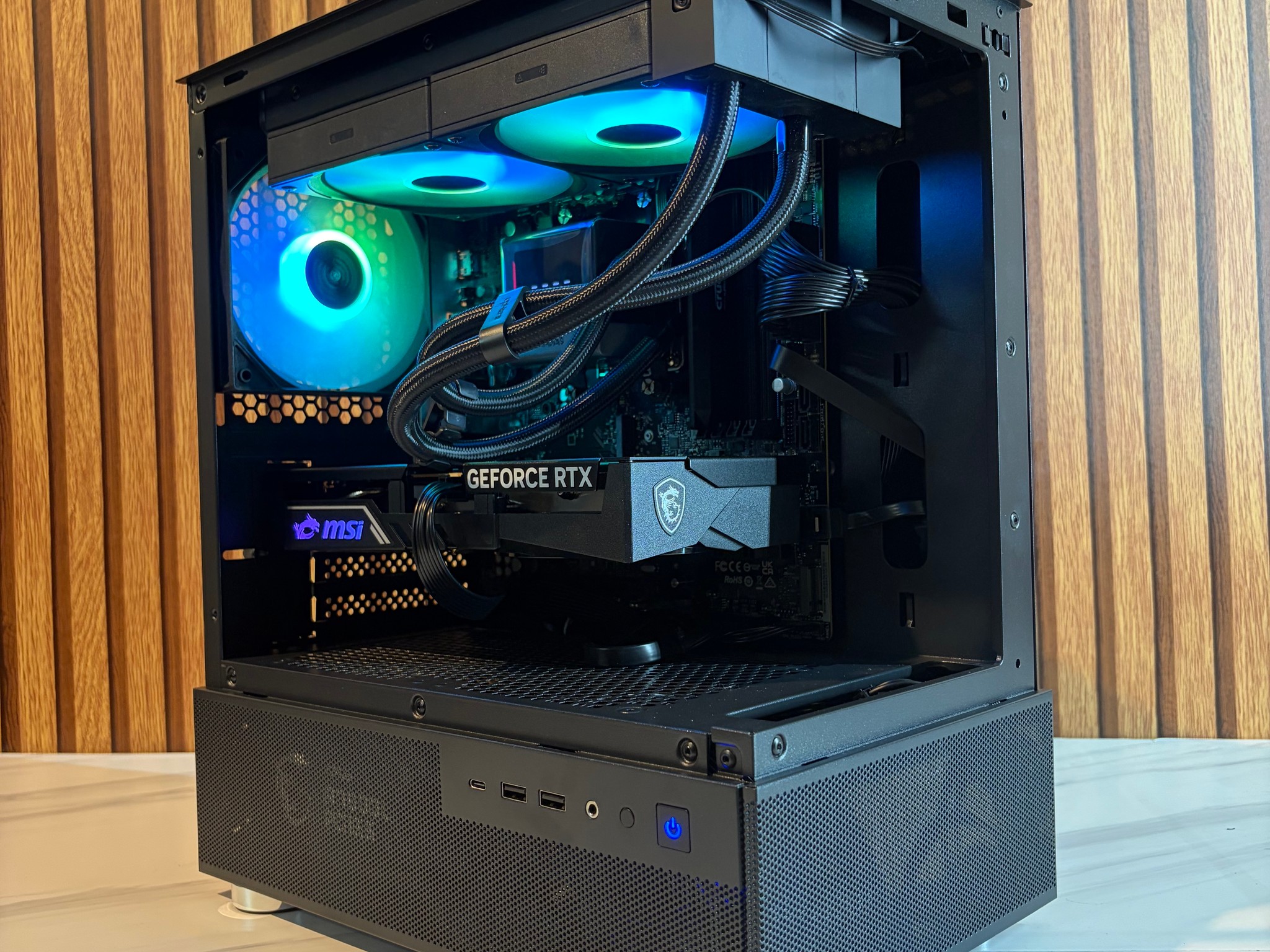 RTX 5060 | RYZEN 5 7500X3D | 16GB DDR5 | 240MM AIO | 500GB SSD | 750W | Windows 11 PRO