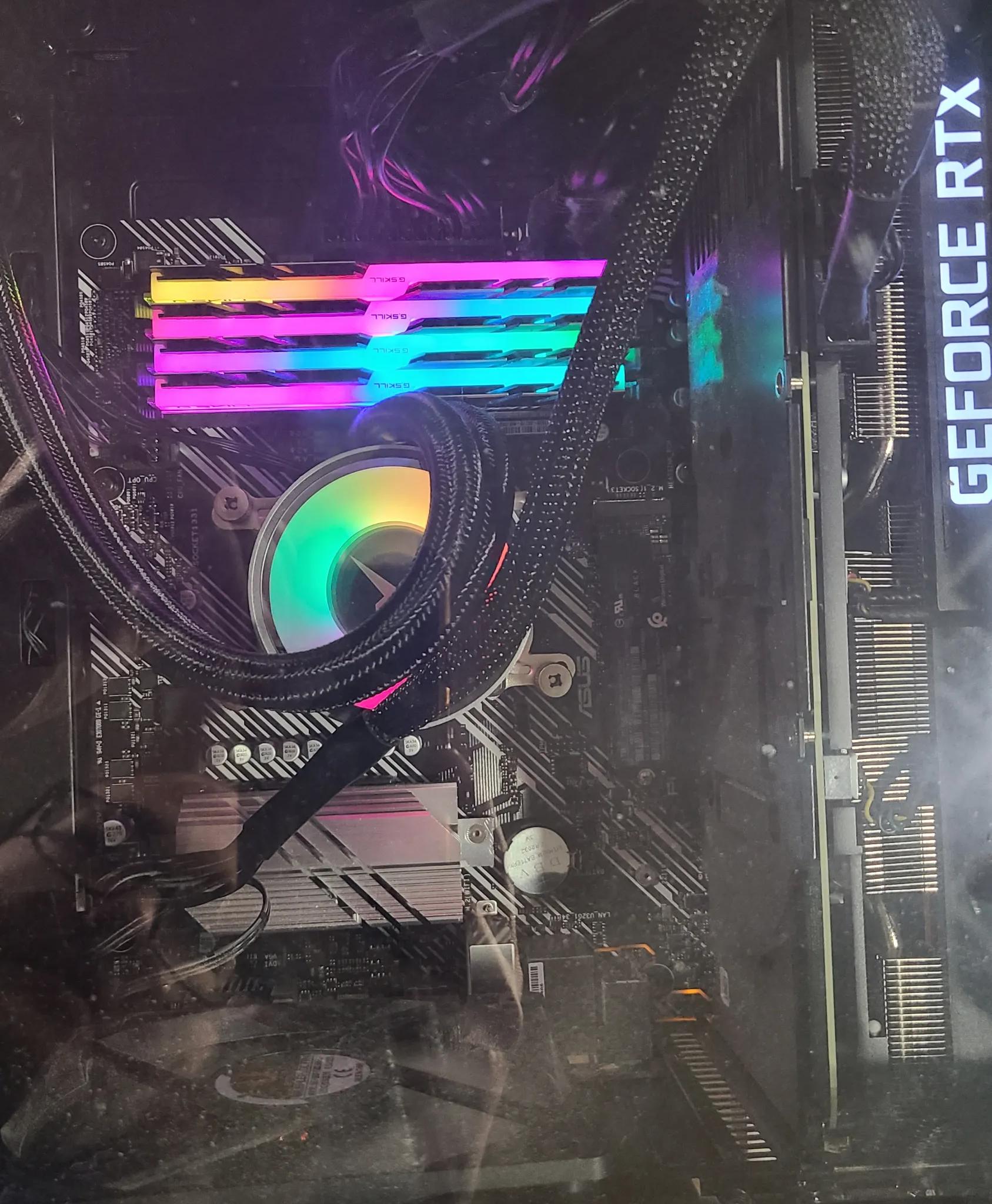 3080 Gaming PC (AMD Ryzen 9 5900x, 32 gig memory 3600)