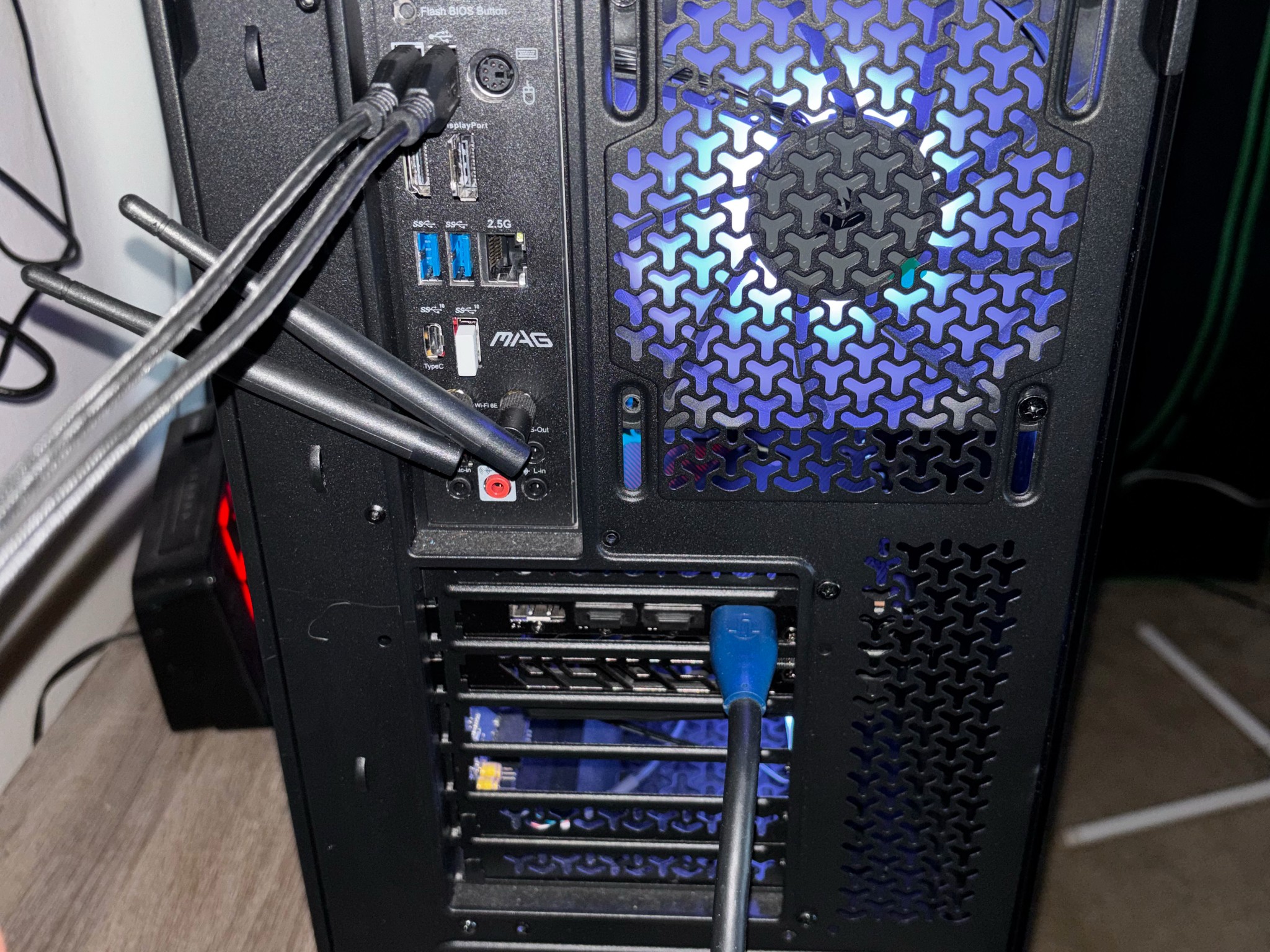 ryzen 5 5600x b550 motherboard 7900xtx phantom 24g asrock gpu 1600 watt evga power supply