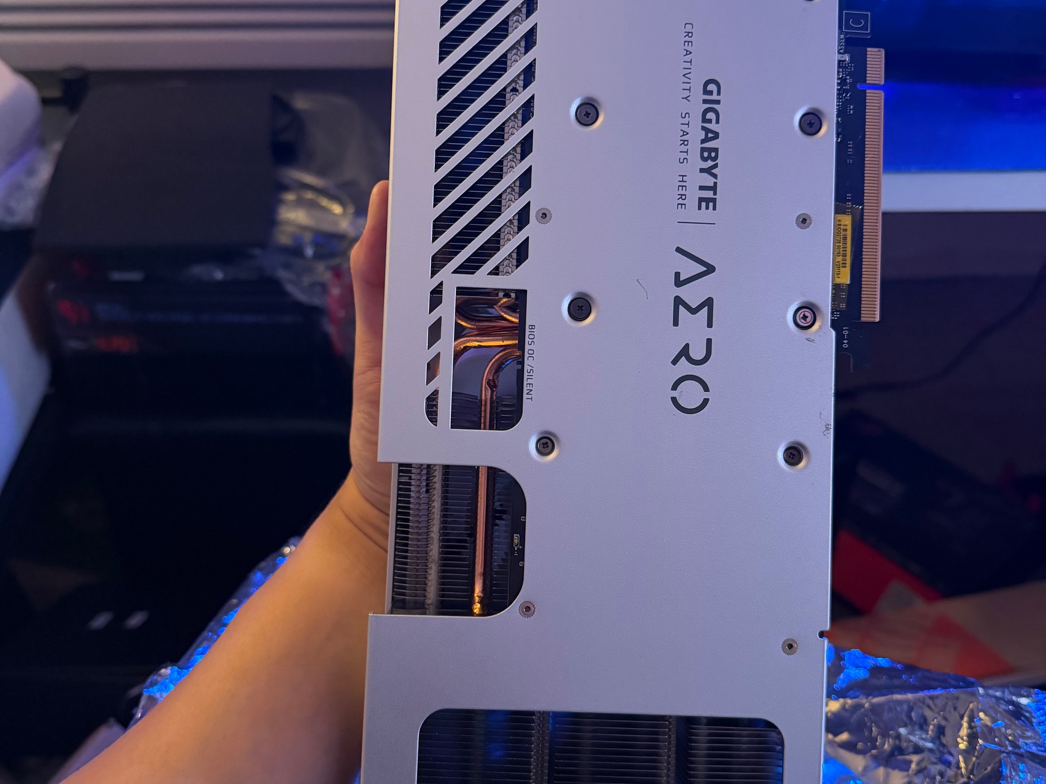 **NOT WORKING** GIGABYTE AERO OC GeForce RTX 4080 SUPER