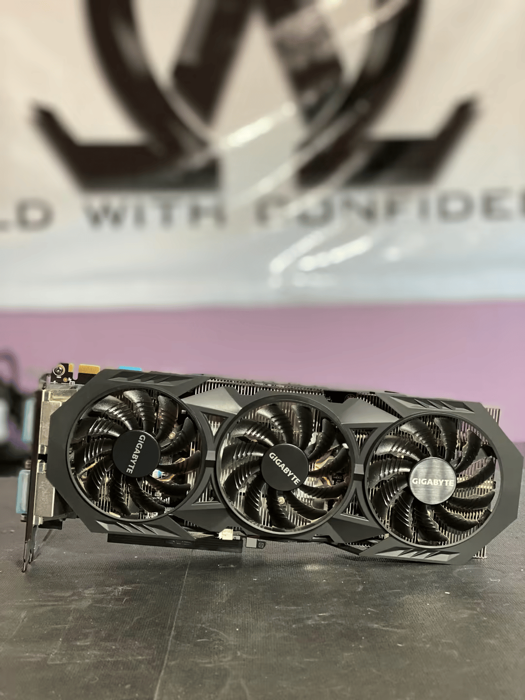 Used GIGABYTE GTX 970 Windforce 3X 4GB