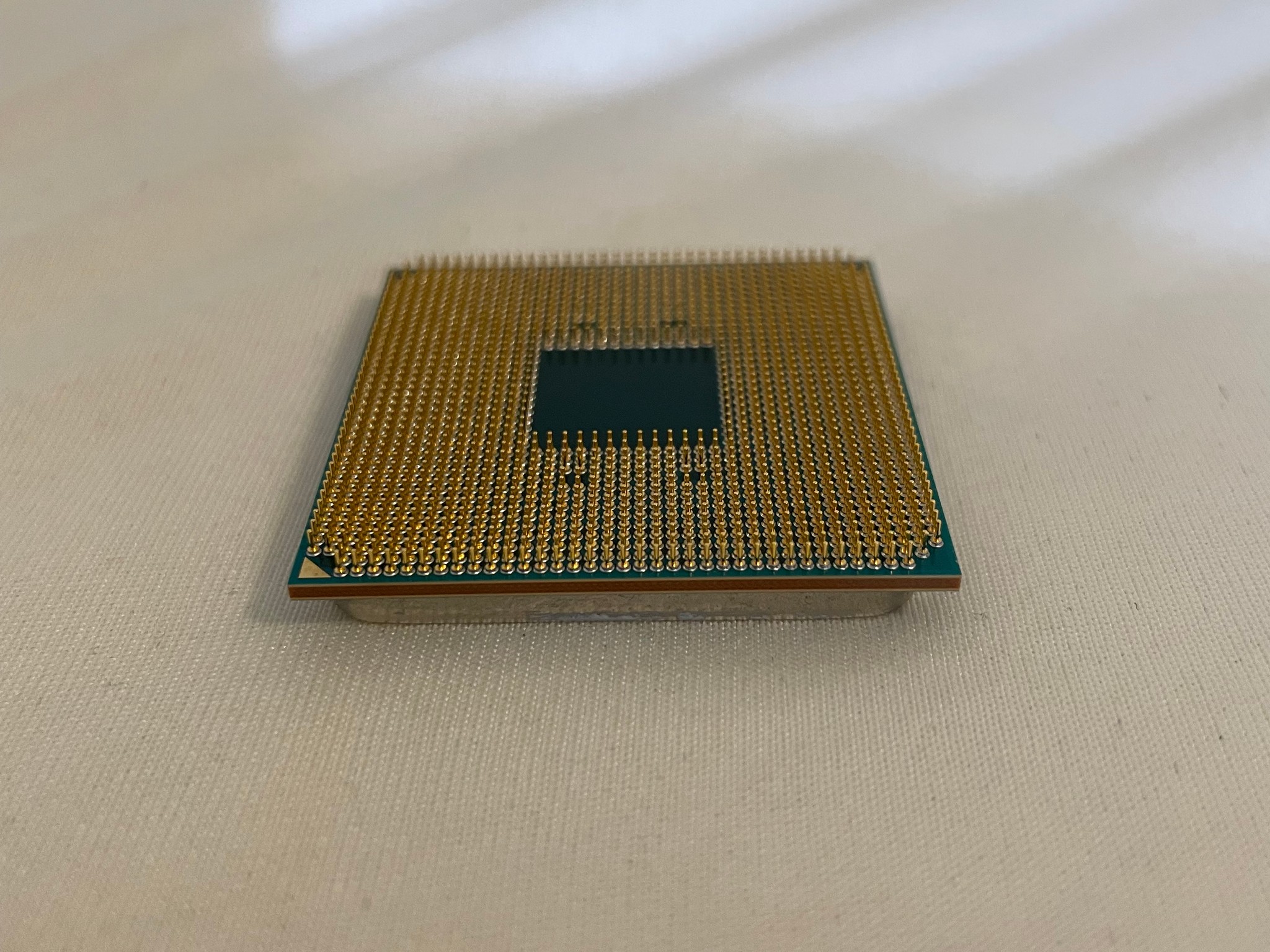 AMD Ryzen 5 2600 w/ Free AMD Wraith Stealth CPU Cooler