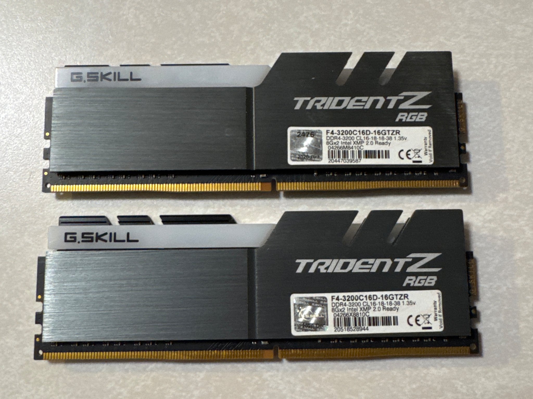 Trident Z RGB 16GB Kit 8x2 DDR4 3200MHz Ram