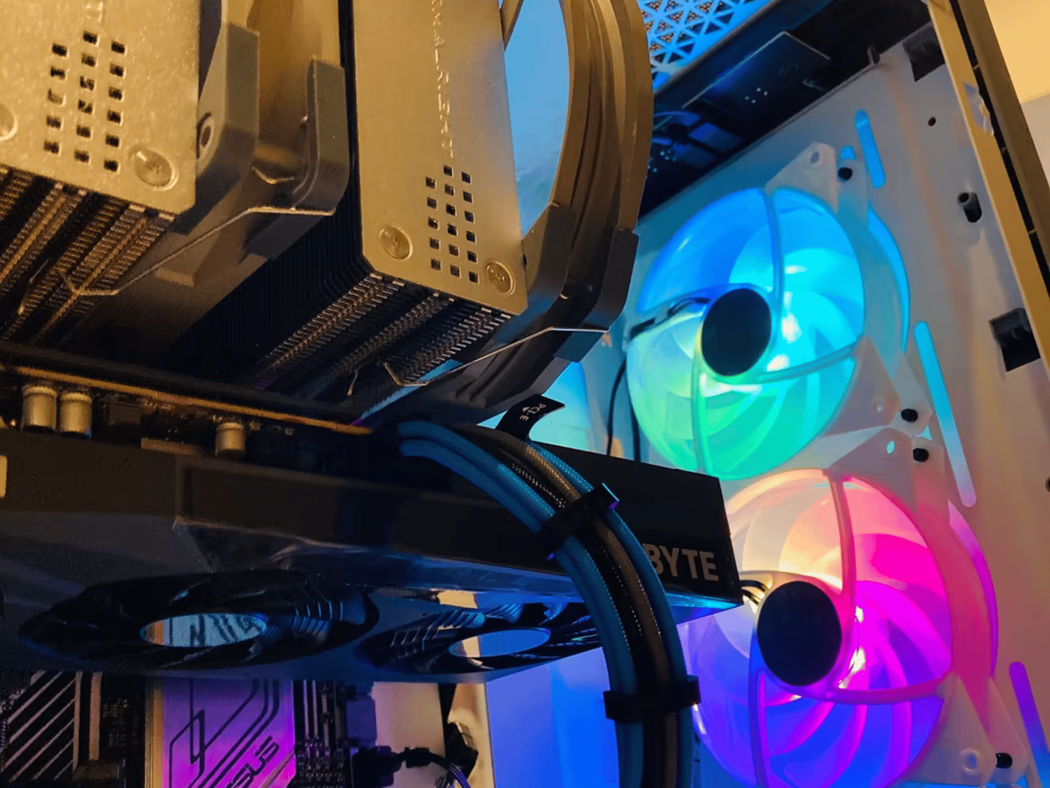 “The Warman” Rx 6600, I5-11400F Gaming and Streaming PC