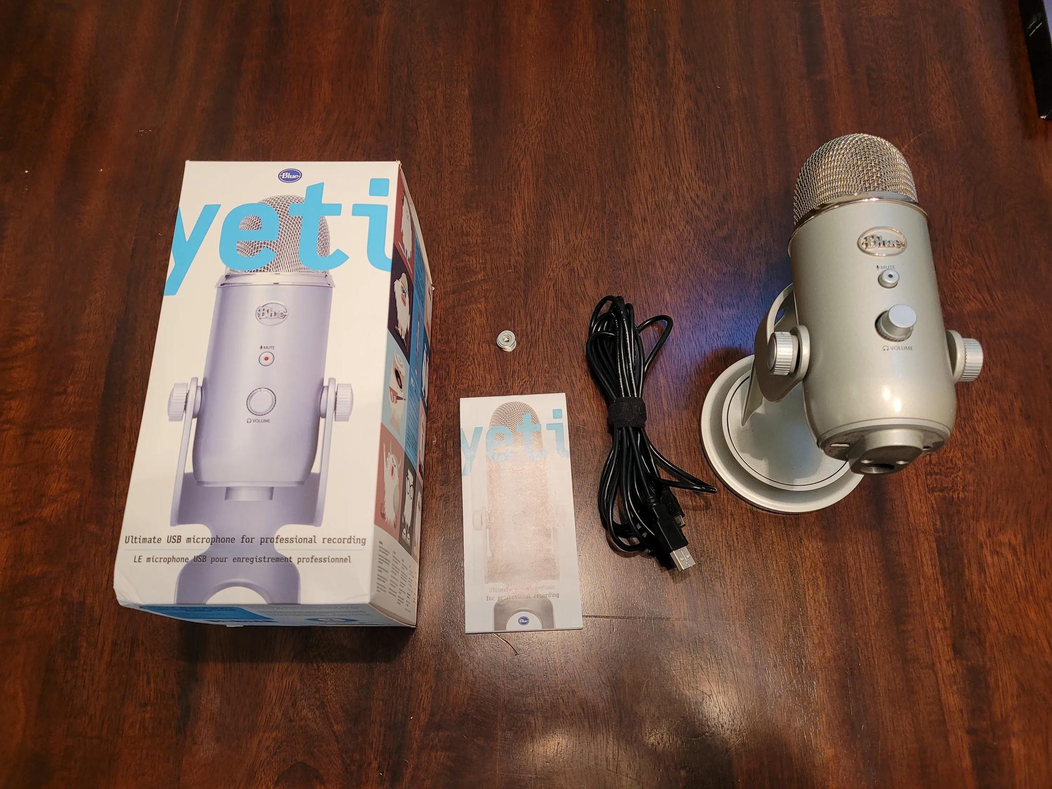 Blue Yeti Microphone (+Shock Mount and 2 Pop Filters)