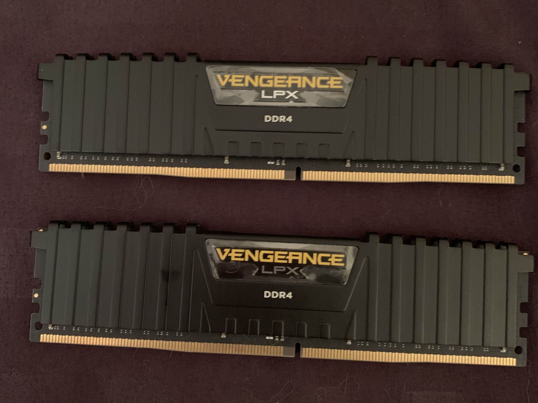 Corsair Vengeance LPX 64GB (2x32GB) DDR4‑3200 CL16 – New / Open Box