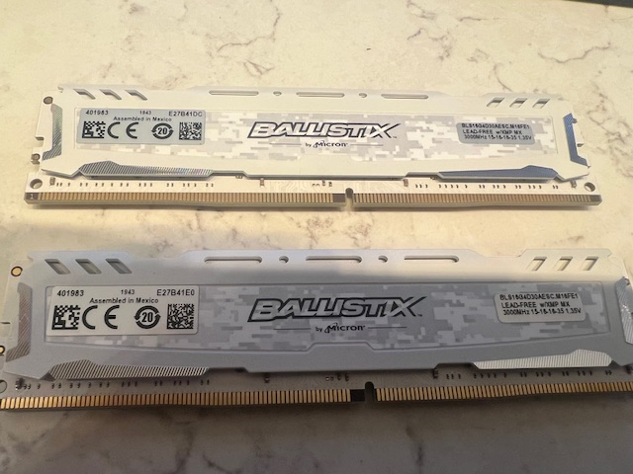 Crucial Ballistix 32GB DDR4 3000 Mhz Memory Desktop Ram White Color