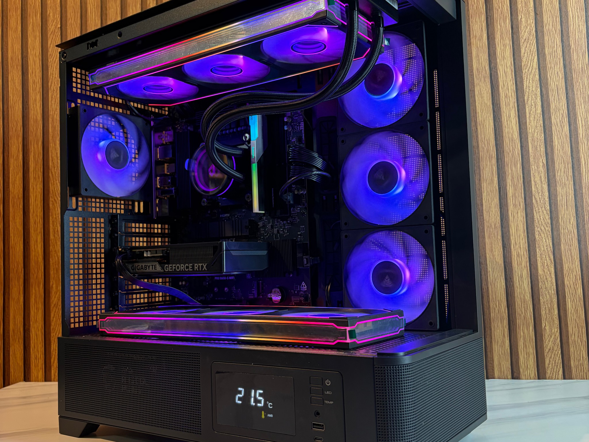 RTX 5060 | RYZEN 5 9600X | 24GB DDR5 | 1TB SSD| 360MM AIO | 750W