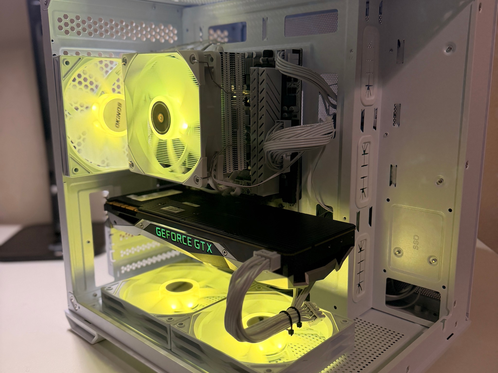 Gtx 1080 | 32gb ram | custom gaming pc