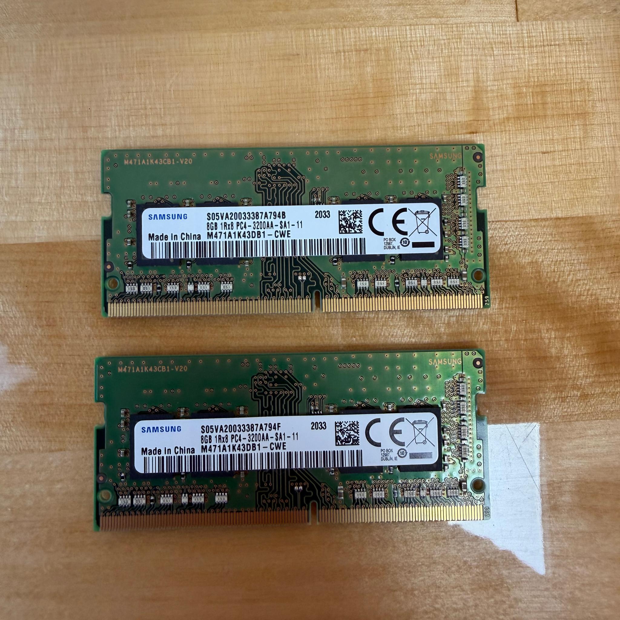 Samsung 16GB (2x8GB) DDR4-3200 PC4-25600 1Rx8 SO-DIMM Laptop RAM M471A1K43DB1-CWE
