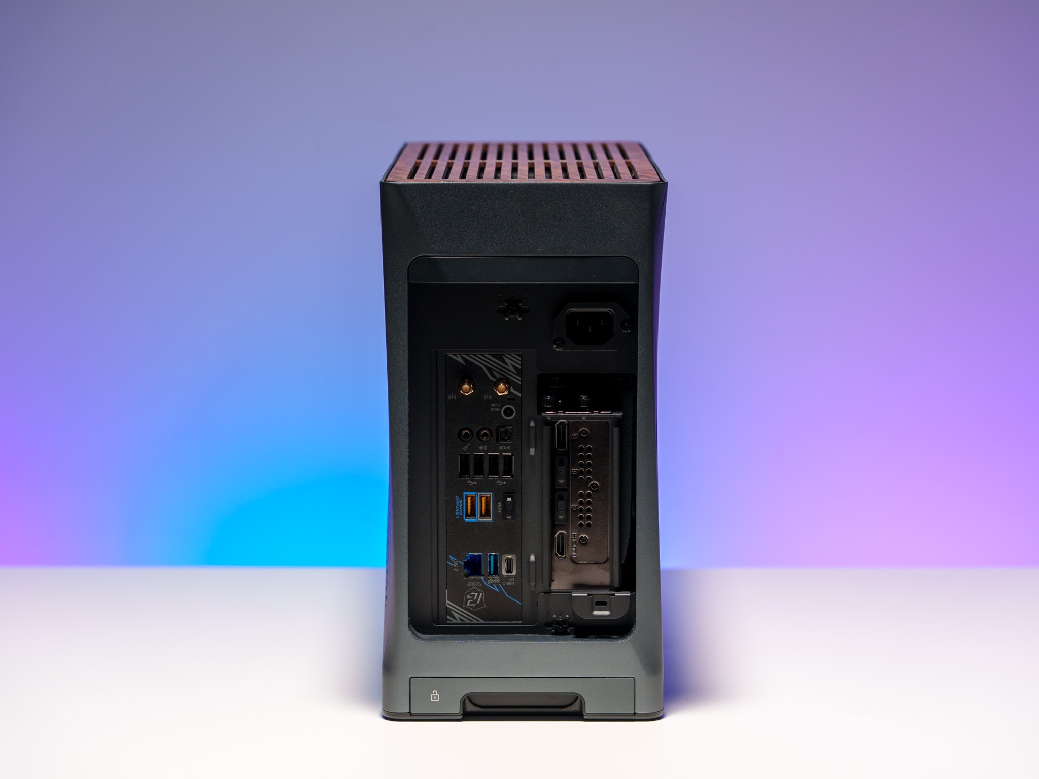 RTX 5070 | 9600x SFF Gaming PC | Ryzen 5 | 32GB DDR5 | 1TB Gen5 m.2 | Fractal Designs Era 2