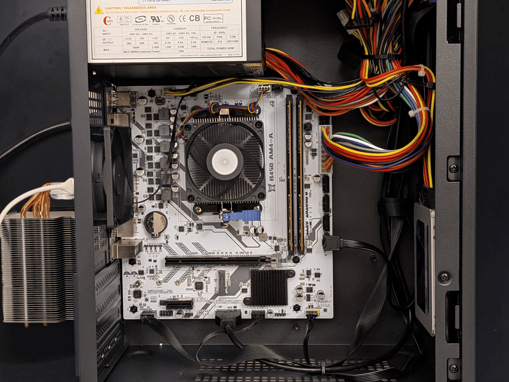 Ultra Budget iGPU PC | AMD Ryzen 3200G, 16GB DDR-4 RAM, Vega 8 iGPU, 256GB SSD, WIFI, Win 11 Pro