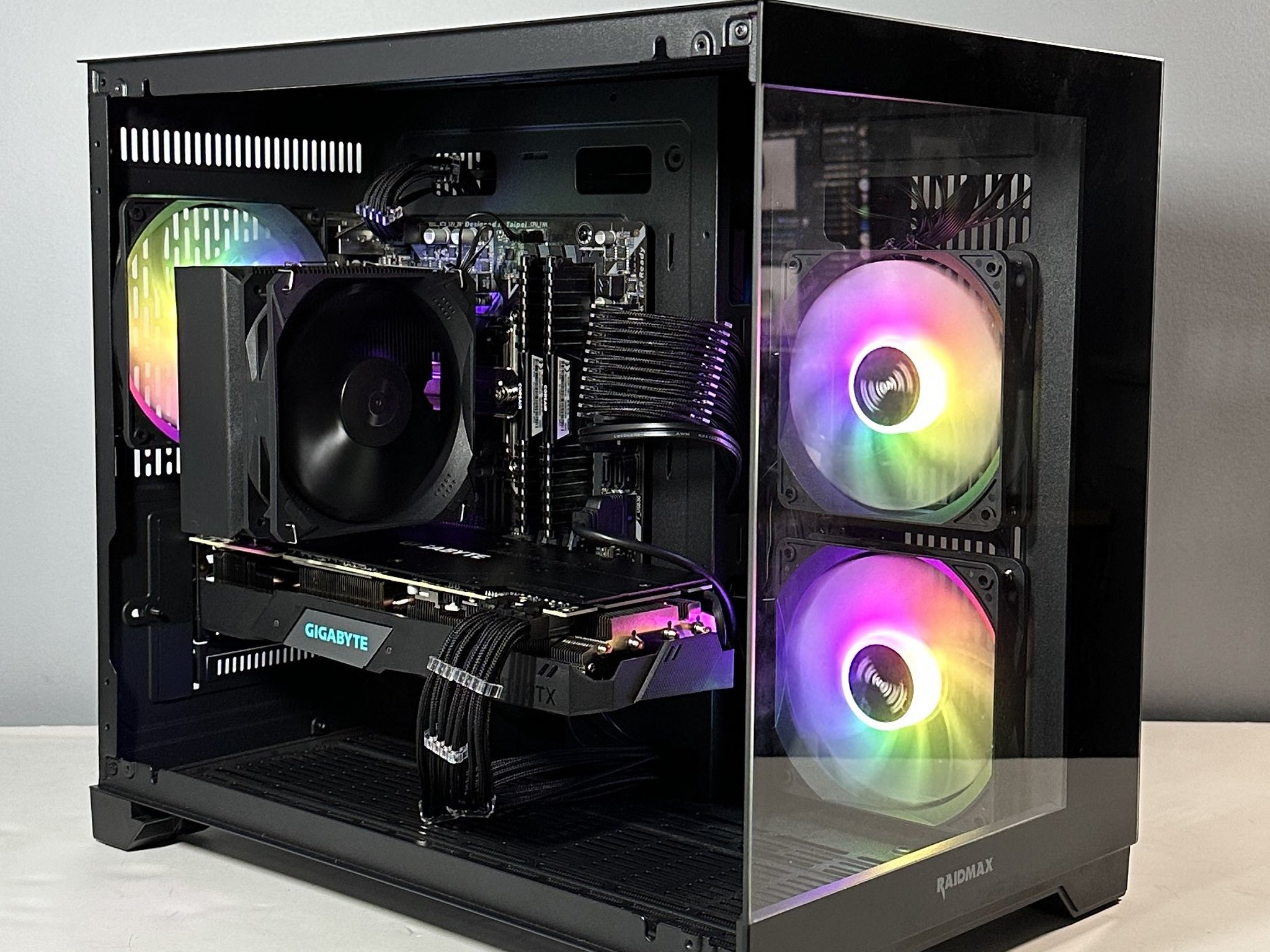 RTX 2070 Super | Intel i5 9400F | 16GB RAM | 1TB SSD | Gaming/Streaming PC WIFI WIN10